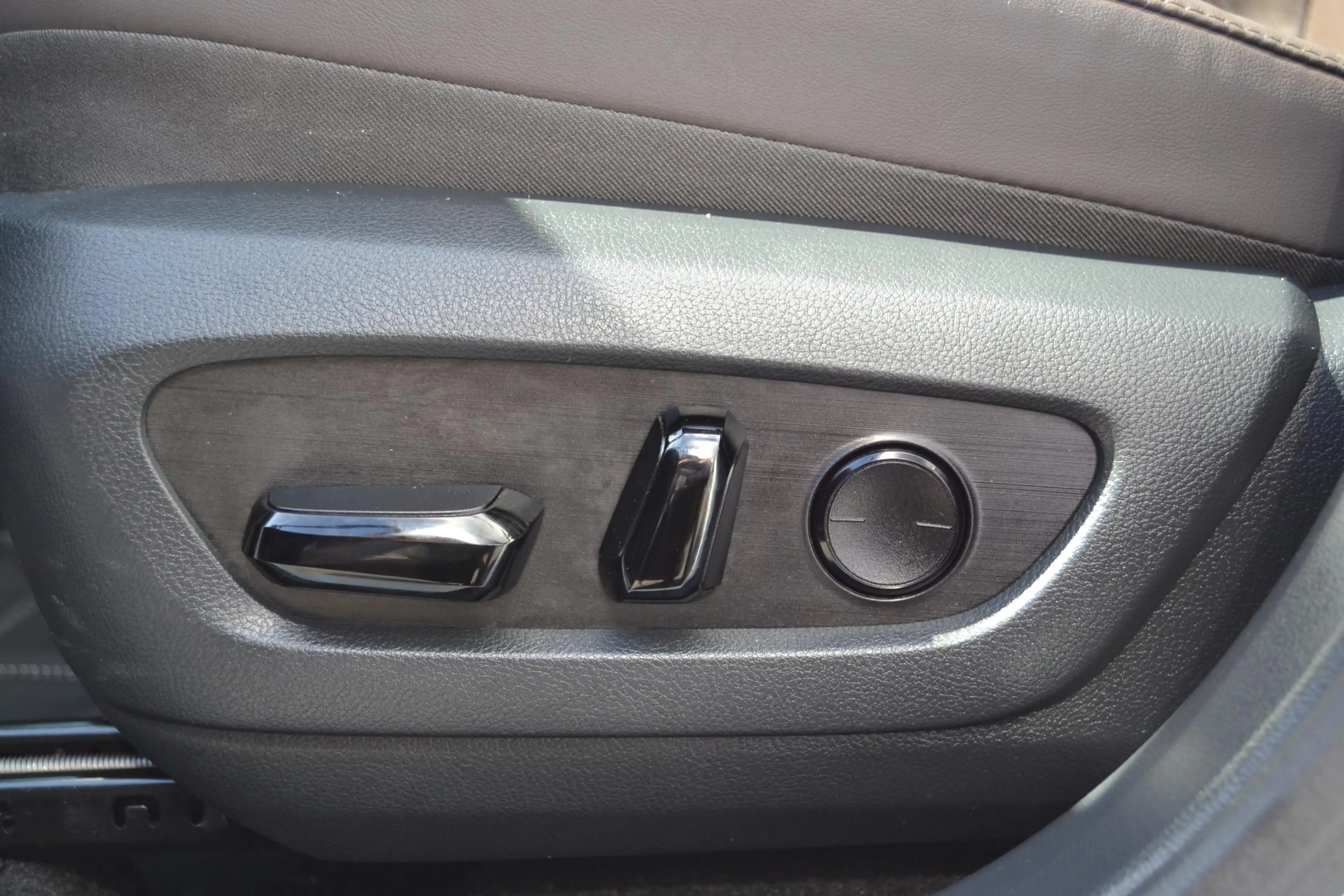 Lexus RX 450h 450h+ Plug-in Hybrid F Sport Design STOELVENT SAFE — photo 16
