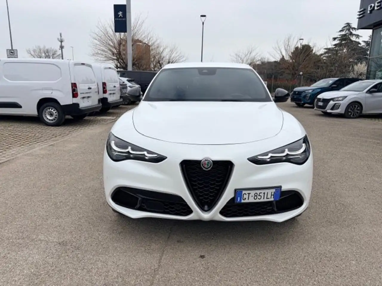 Alfa Romeo Stelvio 2024