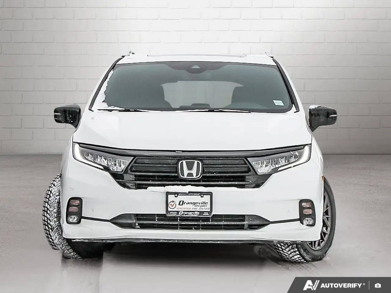 Honda Odyssey снимка Honda Odyssey