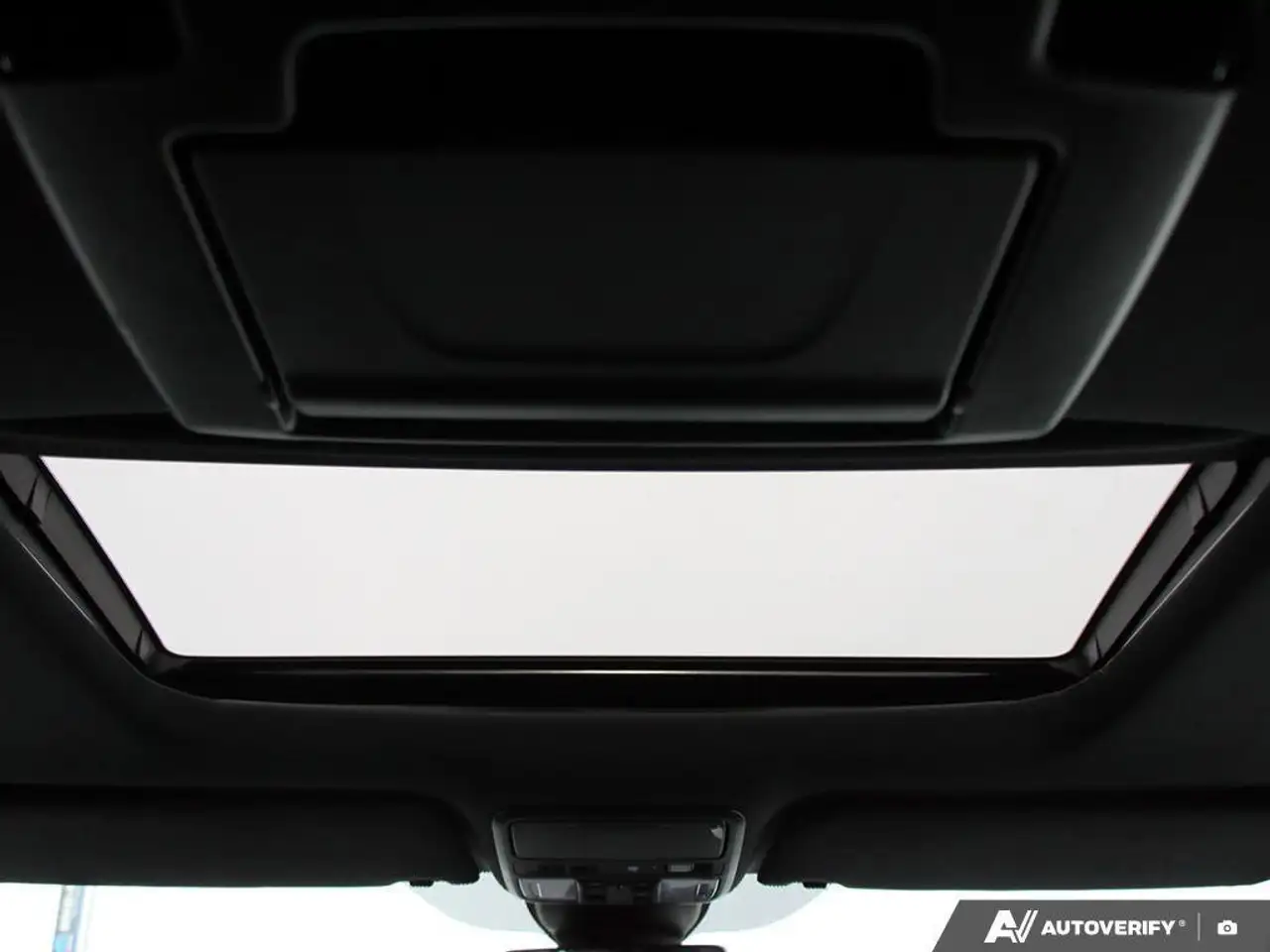 Honda Odyssey снимка Honda Odyssey