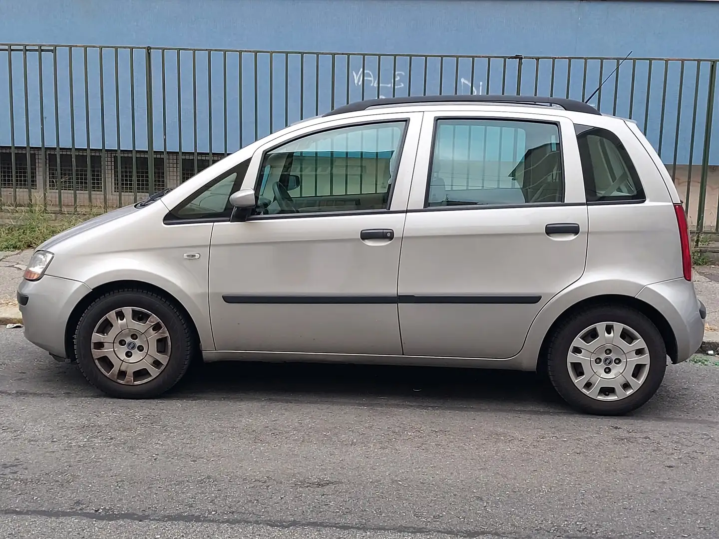 Fiat Idea Idea1.4 16v Emotion Ezüst - 1
