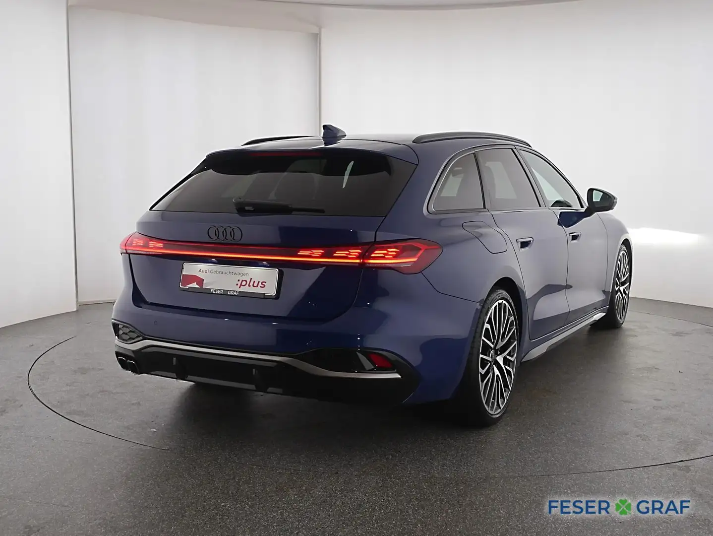 Audi A5 Avant 2.0 TDI edition one S tronic qu. Matrix Blau - 2