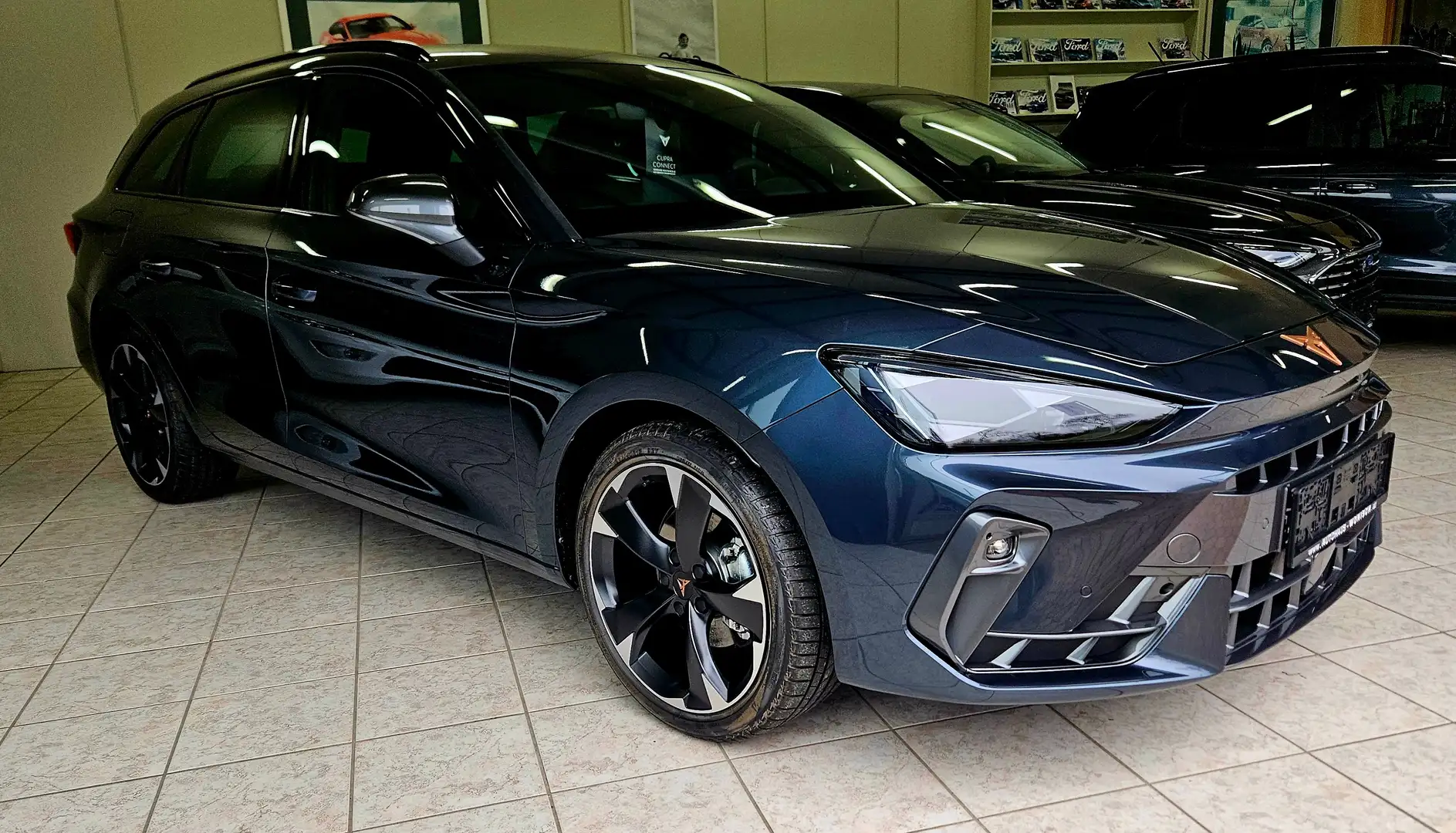 CUPRA Leon 1.5 TSI 110 kW Grau - 1