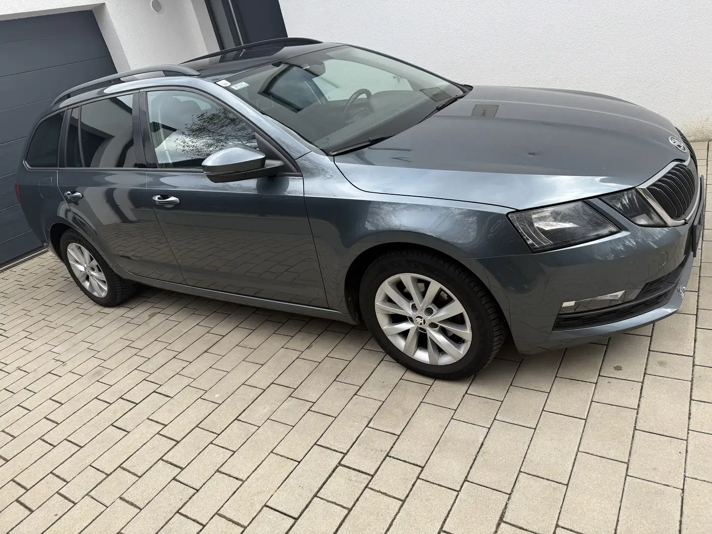 Skoda Octavia Combi 1,6 TDI Style DSG - 2