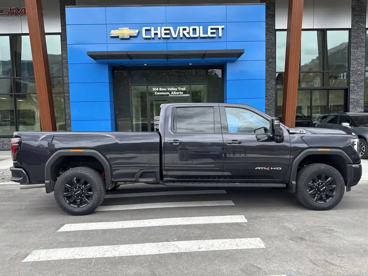 GMC Sierra 3500HD снимка GMC Sierra 3500HD