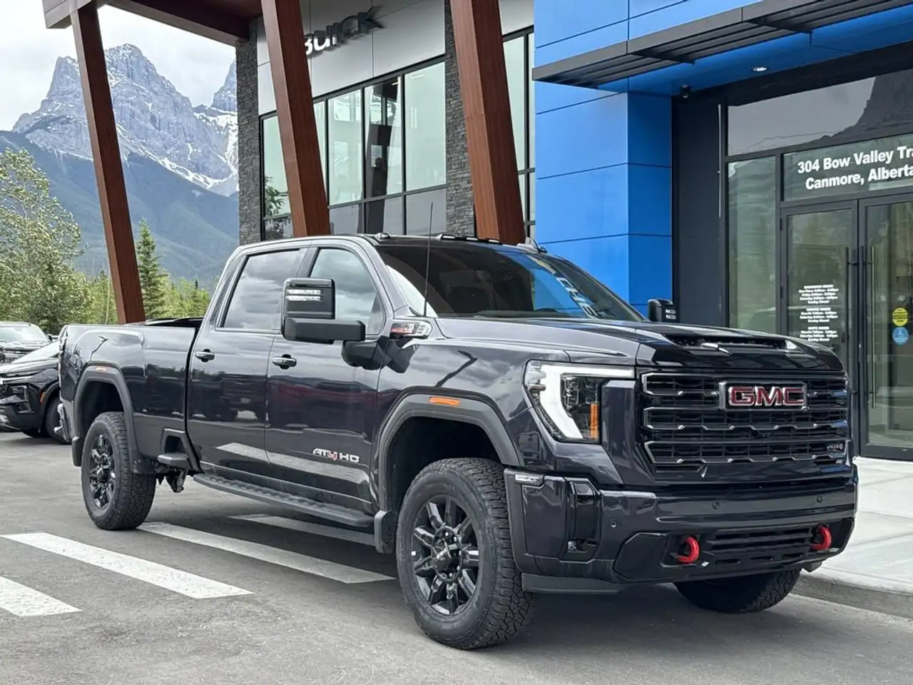 GMC Sierra 3500HD снимка GMC Sierra 3500HD
