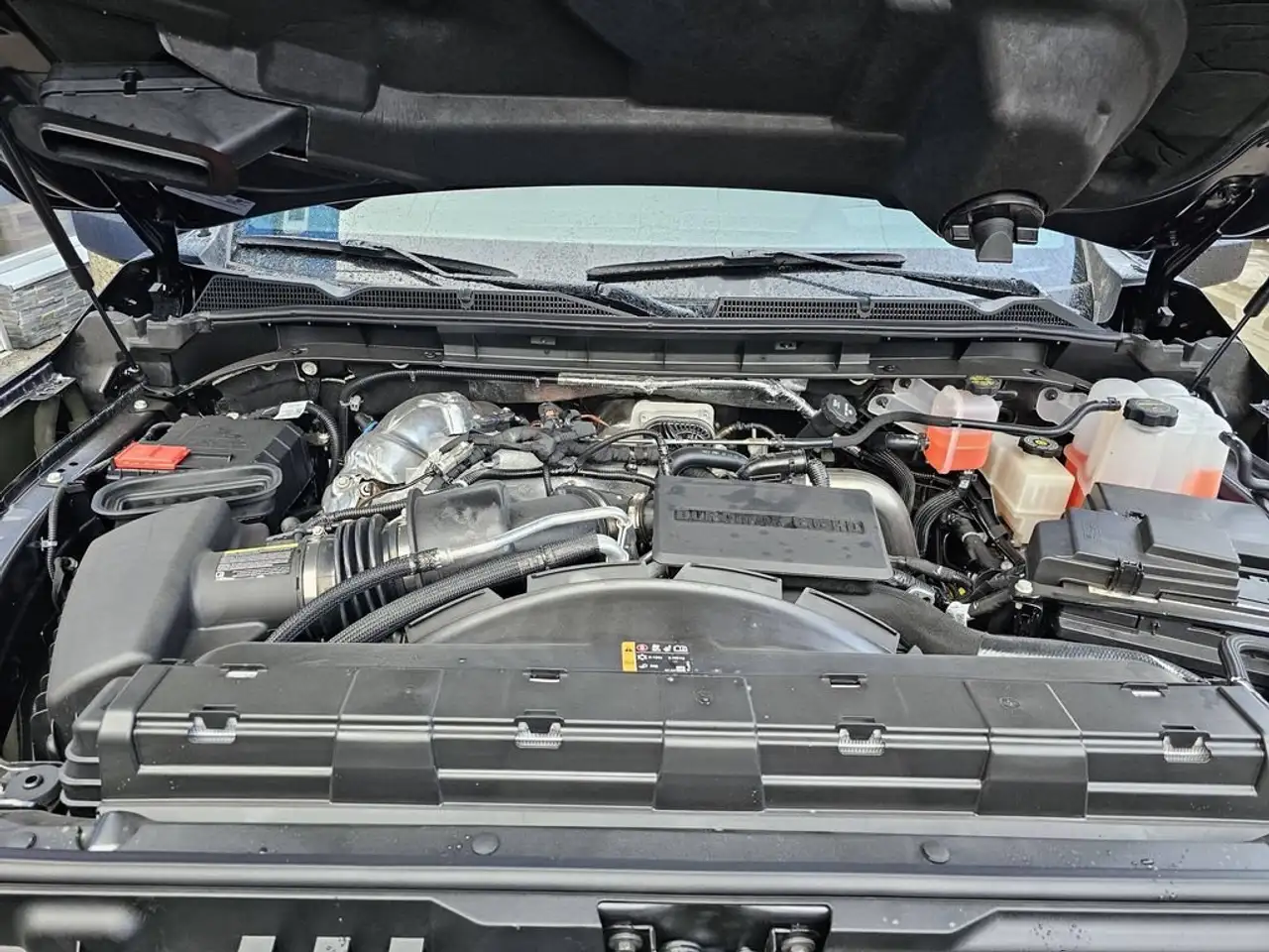 GMC Sierra 3500HD снимка GMC Sierra 3500HD