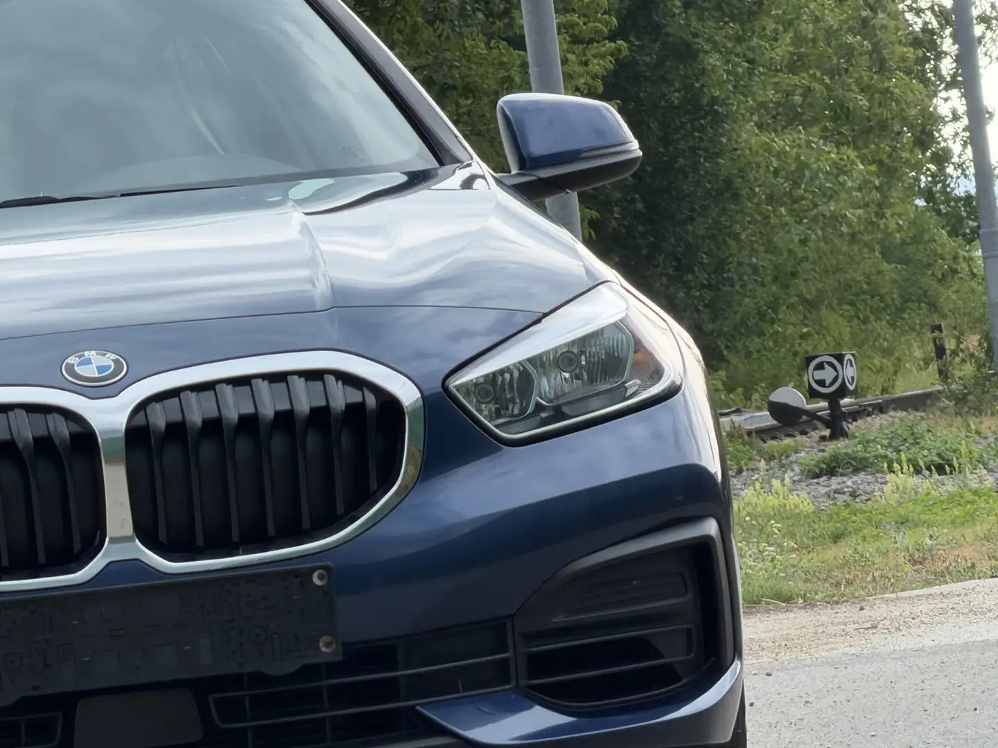BMW 116 116i Aut. F40 B38 Advantage Blau - 2