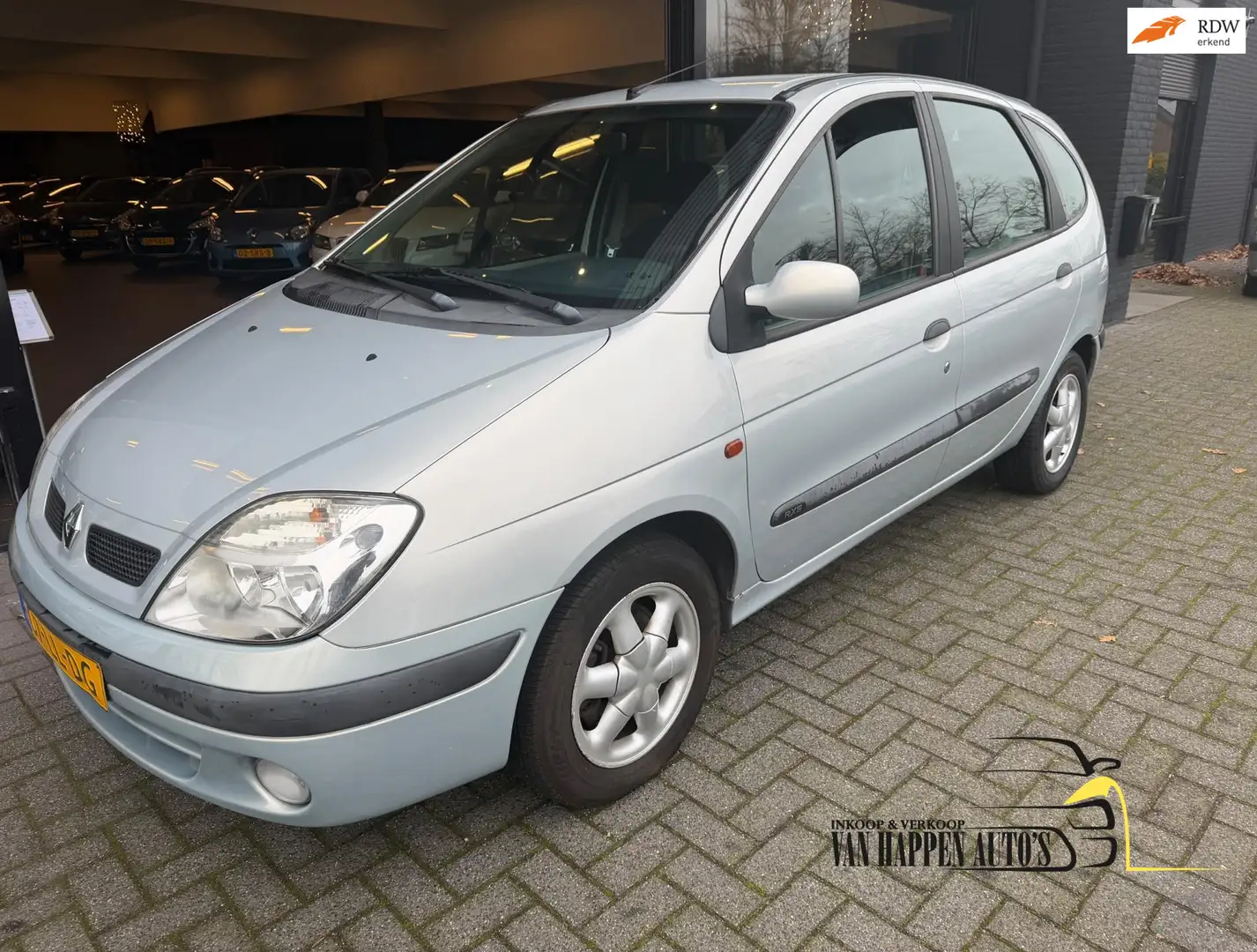 Renault Scenic 1.6-16V RXE / Automaat Grau - 1