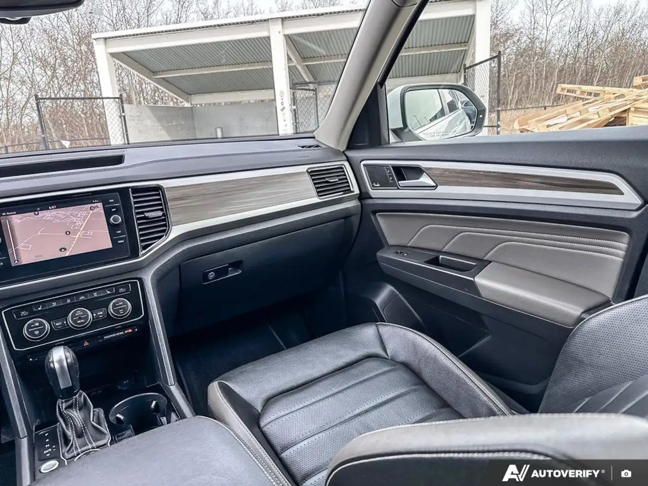Volkswagen Atlas снимка Volkswagen Atlas