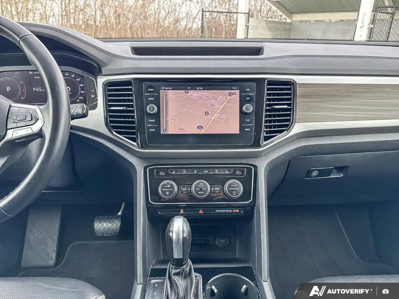 Volkswagen Atlas снимка Volkswagen Atlas