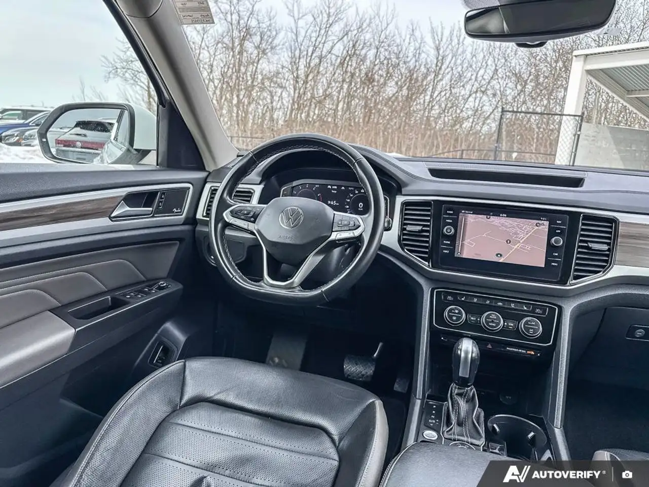 Volkswagen Atlas снимка Volkswagen Atlas
