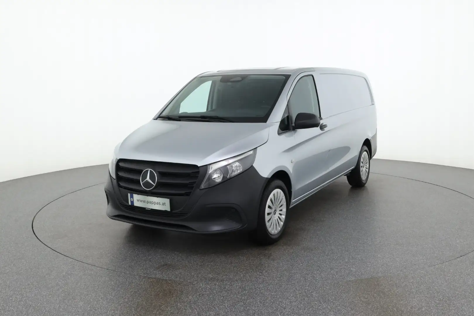 Mercedes-Benz Vito 114 CDI Kasten Lang Cam Argent - 2