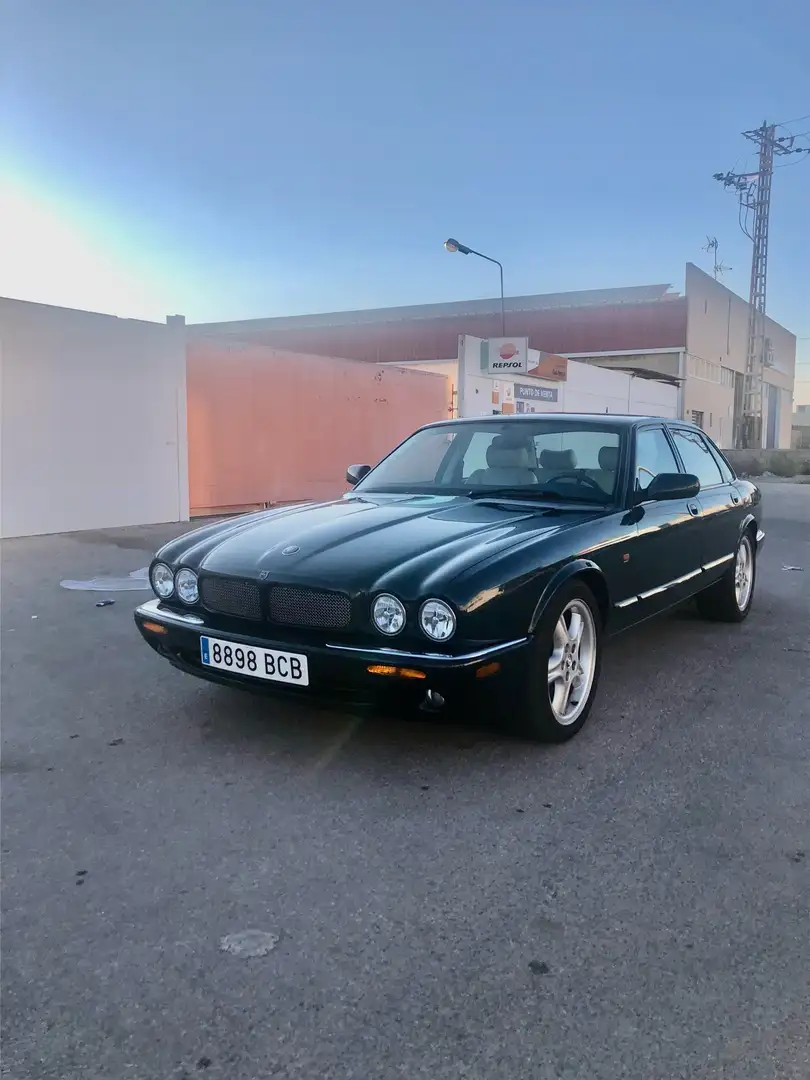 Jaguar XJR 4.0 S/C Zelená - 1