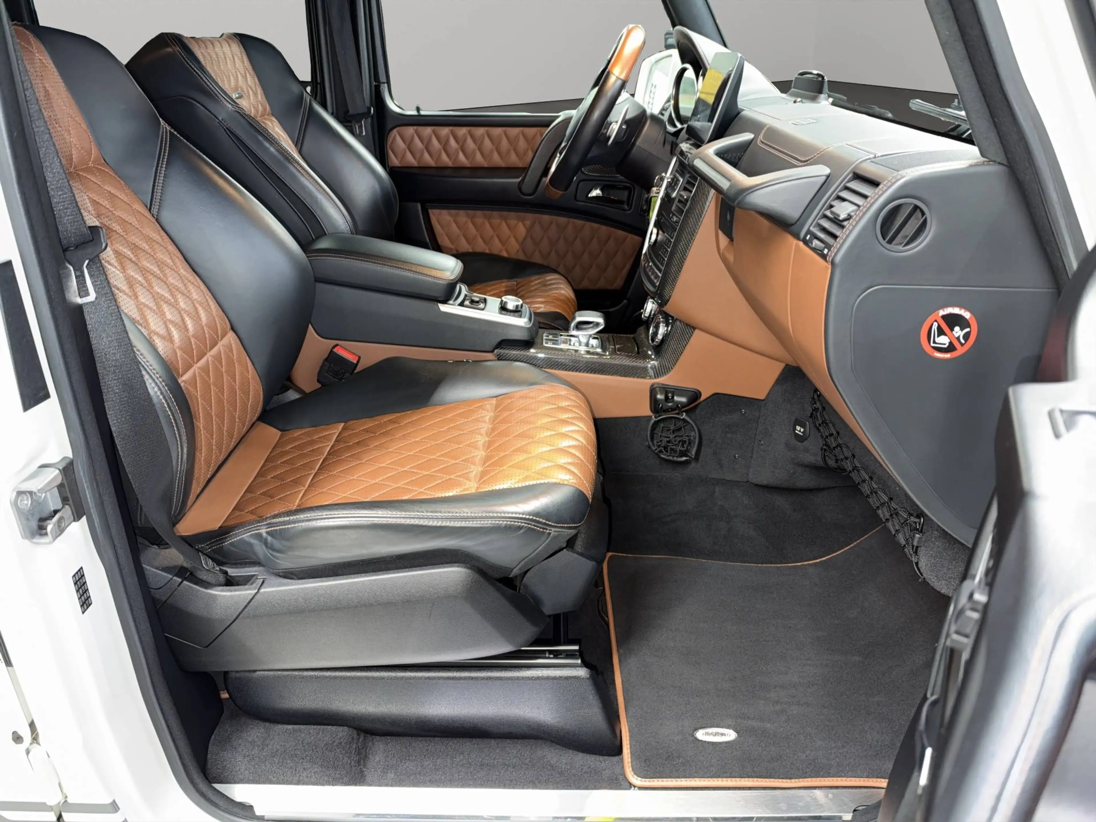 Mercedes-Benz G 63 AMG G 63 AMG Designo Exclusive Edition — photo 13