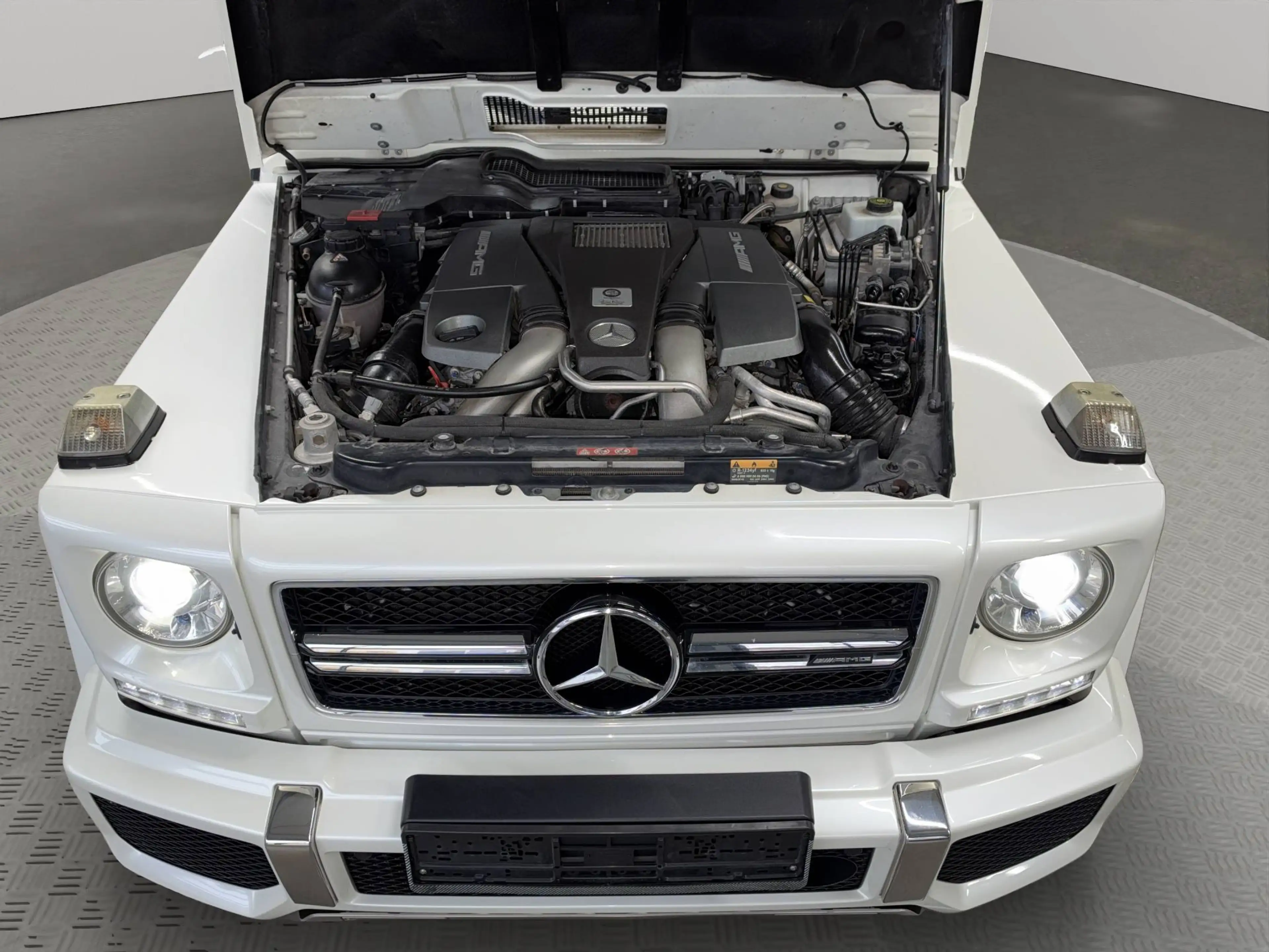 Mercedes-Benz G 63 AMG G 63 AMG Designo Exclusive Edition — photo 16