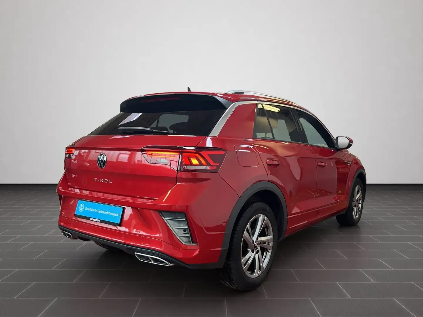 Volkswagen T-Roc 1.5 TSI DSG R-Line Led,Navi,RFK Rouge - 2