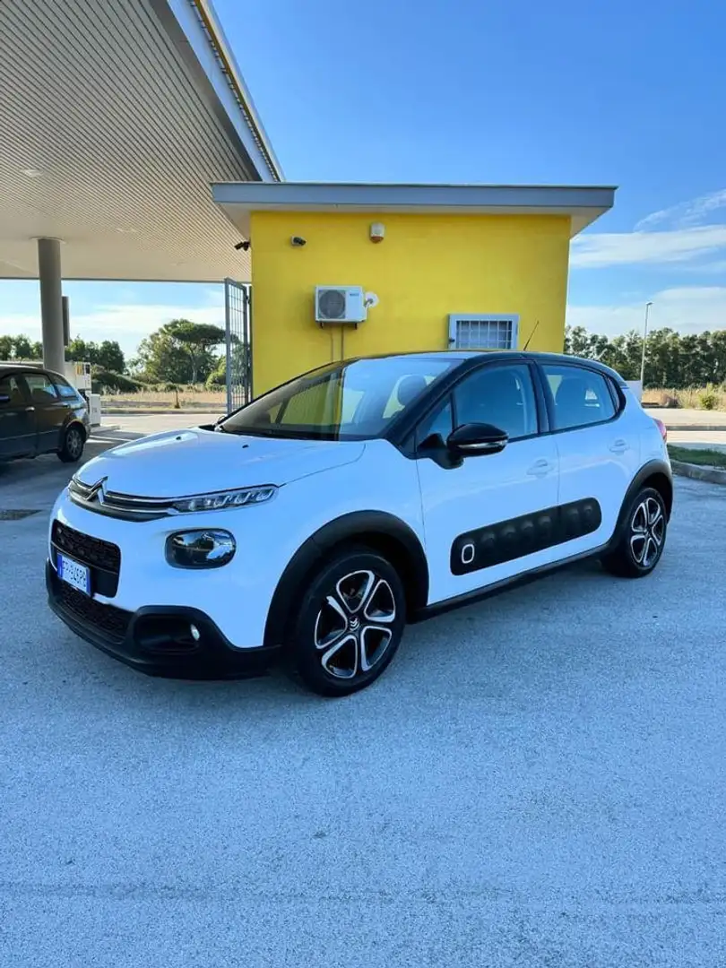 Citroen C3 1.2 puretech Shine Gpl 82cv - 1