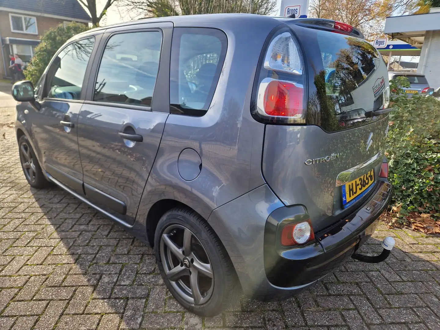 Citroen C3 Picasso 1.4 VTi Color Selection Grijs - 2