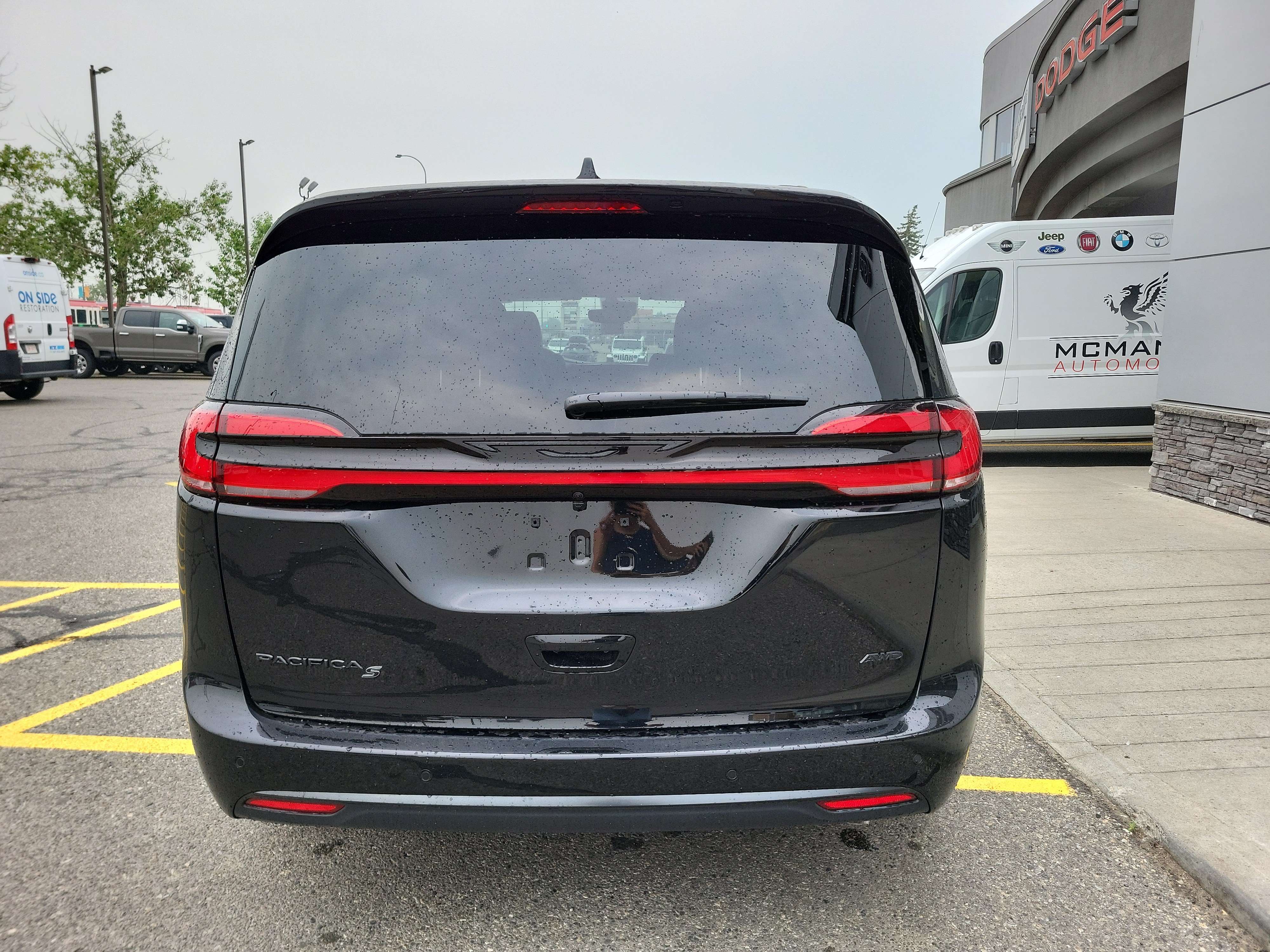 2027 Chrysler Pacifica
