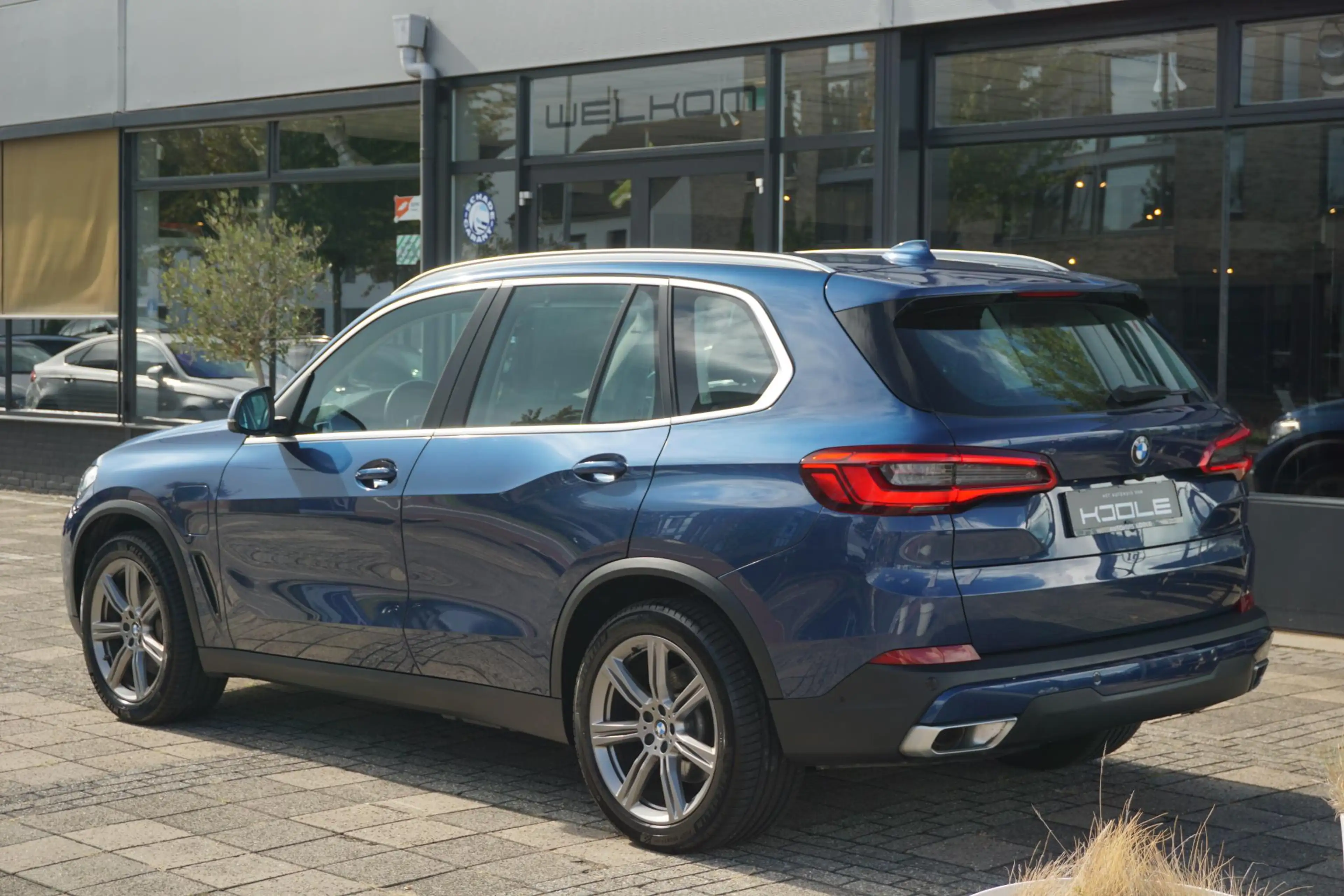BMW X5 xDrive45e High Executive | 94% Soh | Pano | Trekha — photo 2