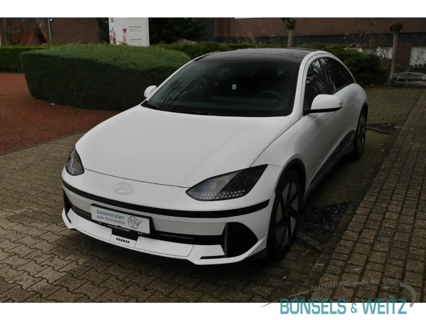 Hyundai IONIQ 6 ELEKTRO DYNAMIQ Navi Digitales Cockpit LED ACC El. Blanc - 2