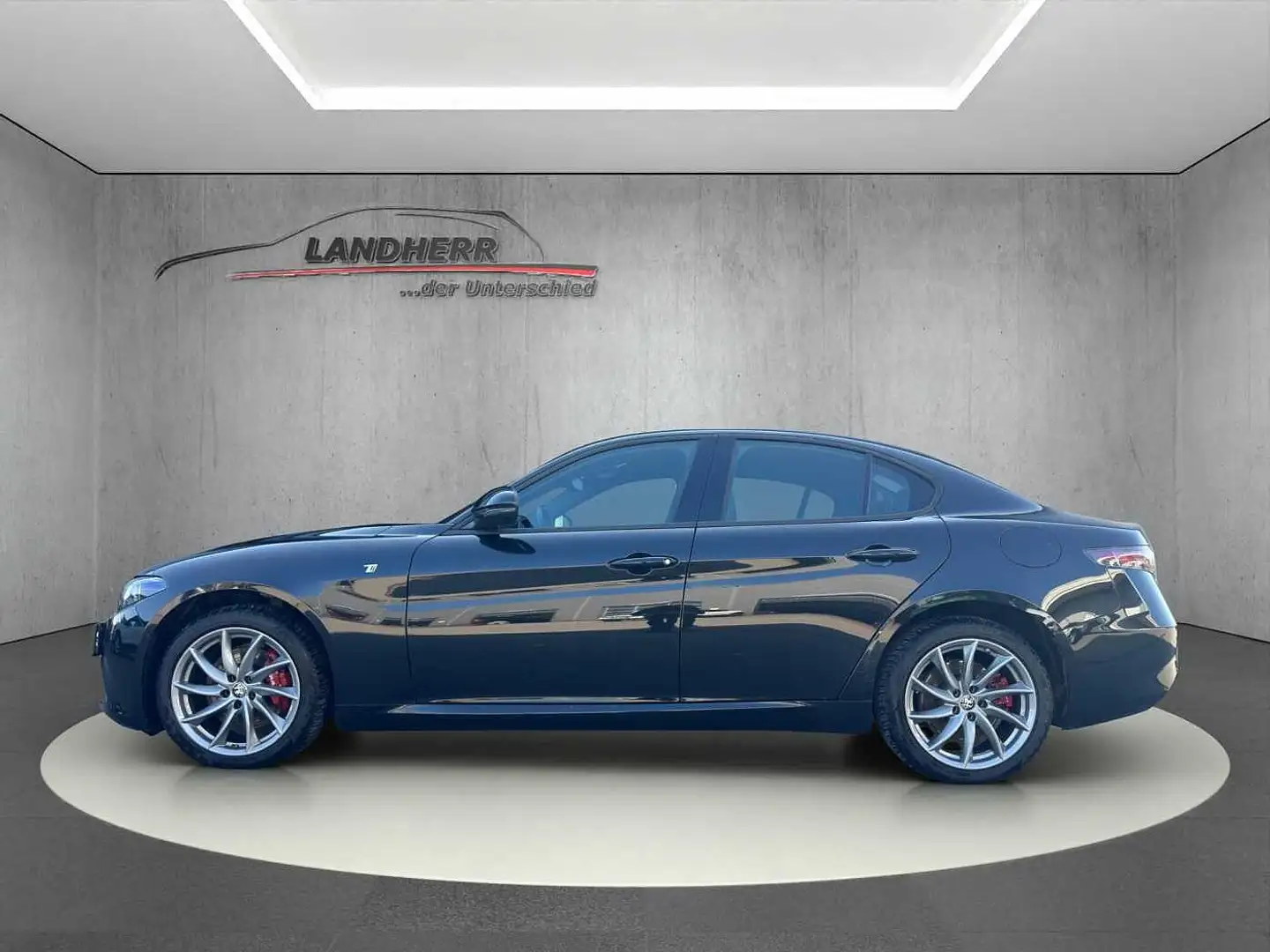Alfa Romeo Giulia 2.0 TI Q4 // mtl: 399,00 €/Kamera/Leder/Winterpake Czarny - 2