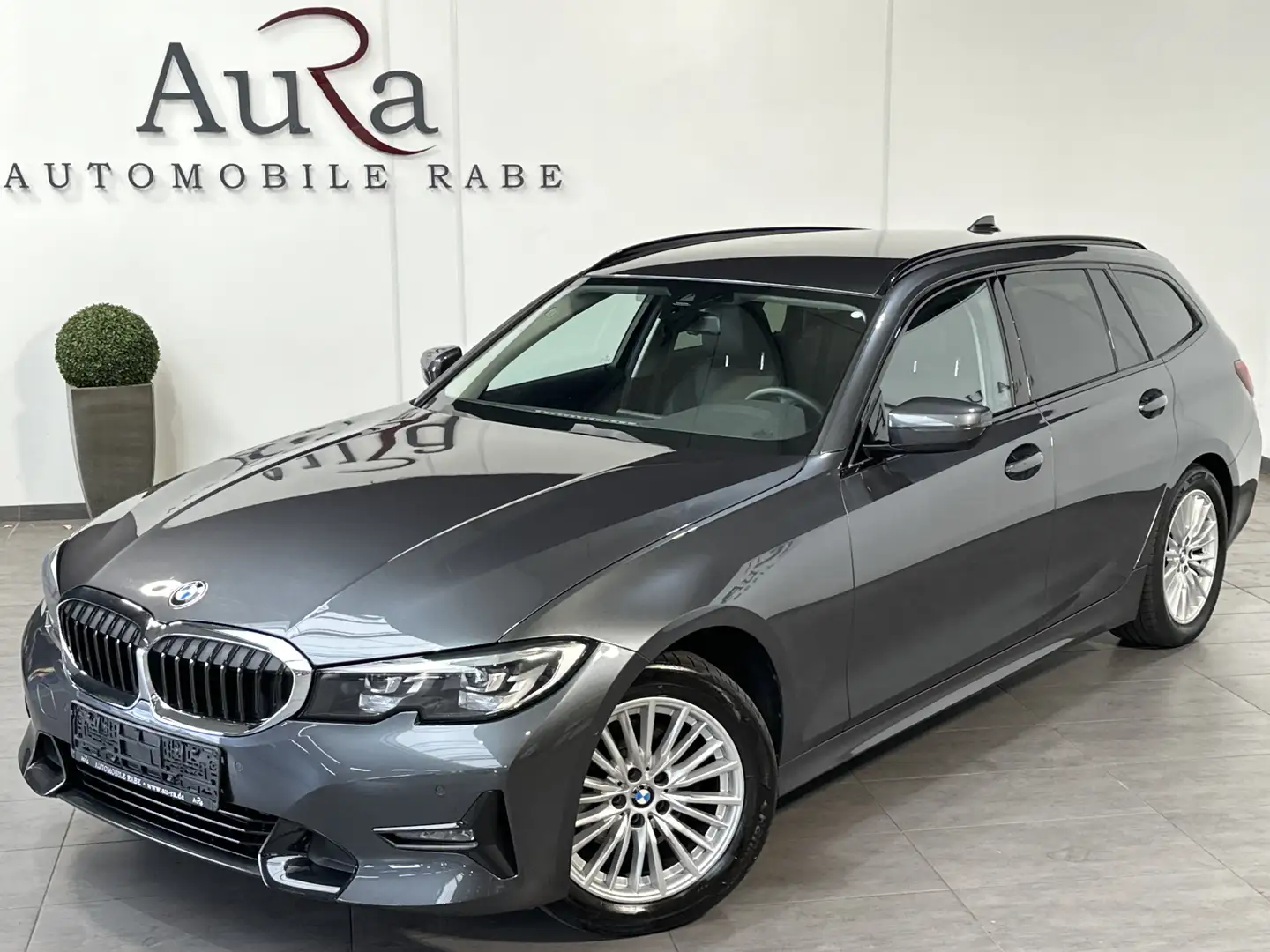 BMW 320 Touring Sport-Line NAV+LED+TEMPOMAT+KAMERA Gris - 1