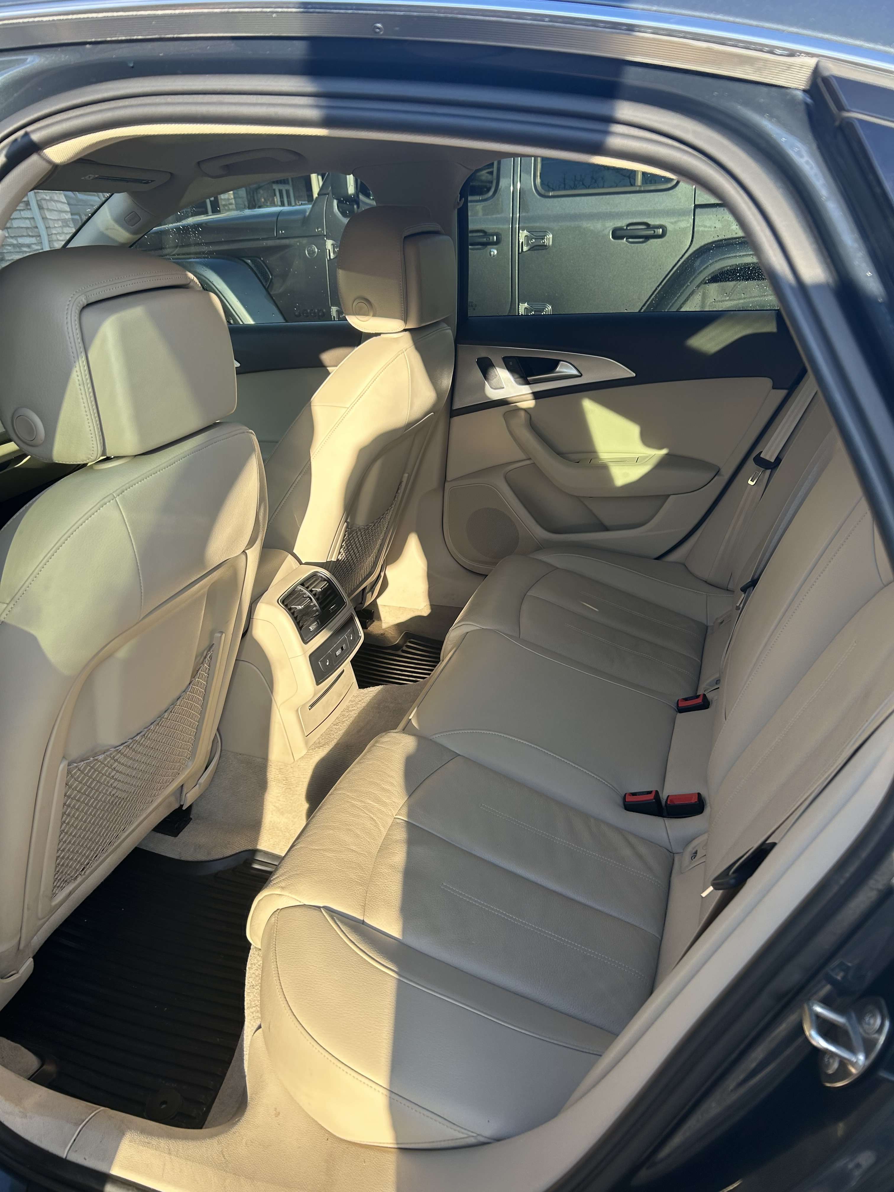 2016 Audi A6 Technik thumb 11