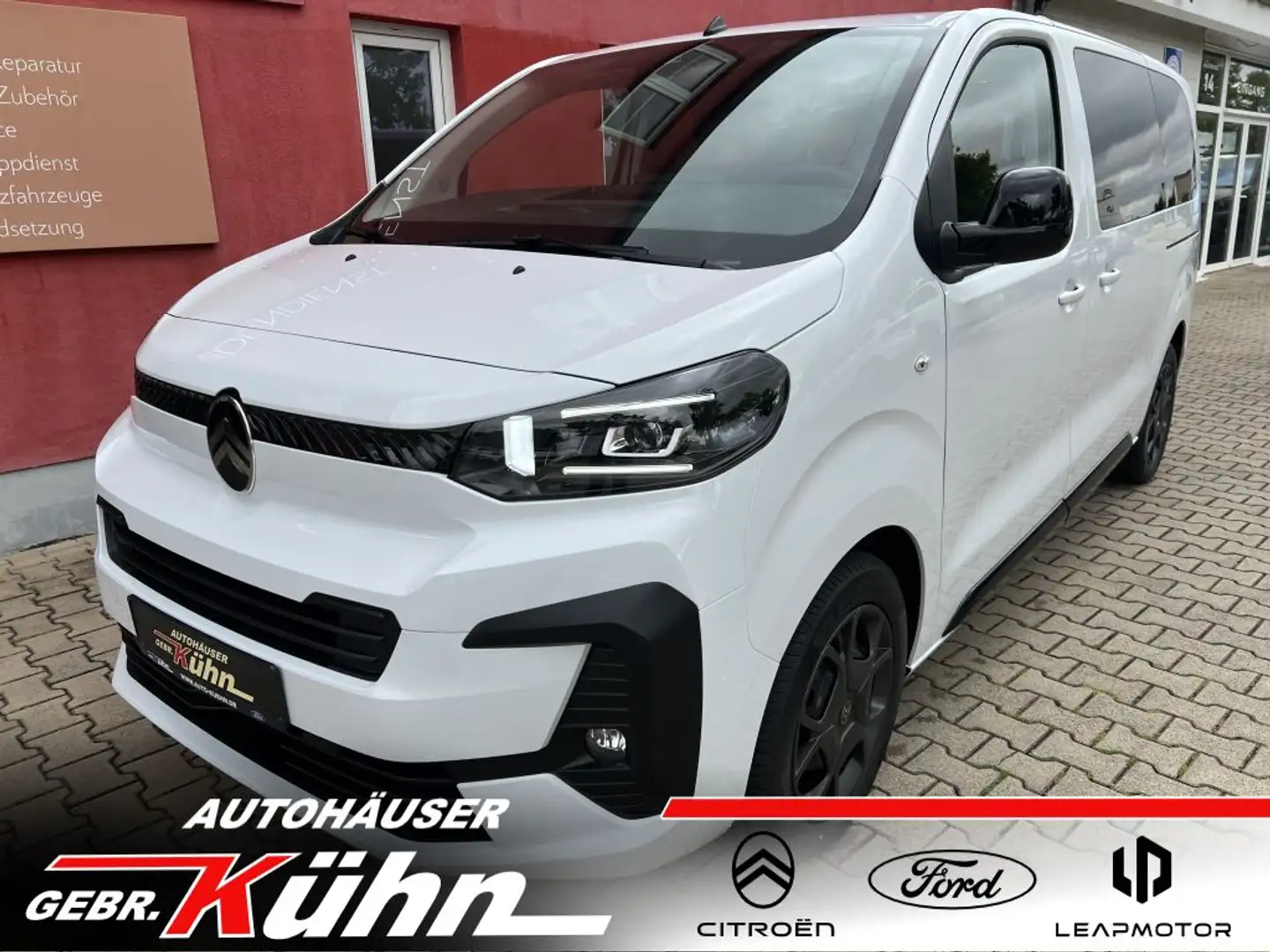 Citroen Spacetourer M 2.0 BlueHDi 180 EAT8 Plus Biały - 1