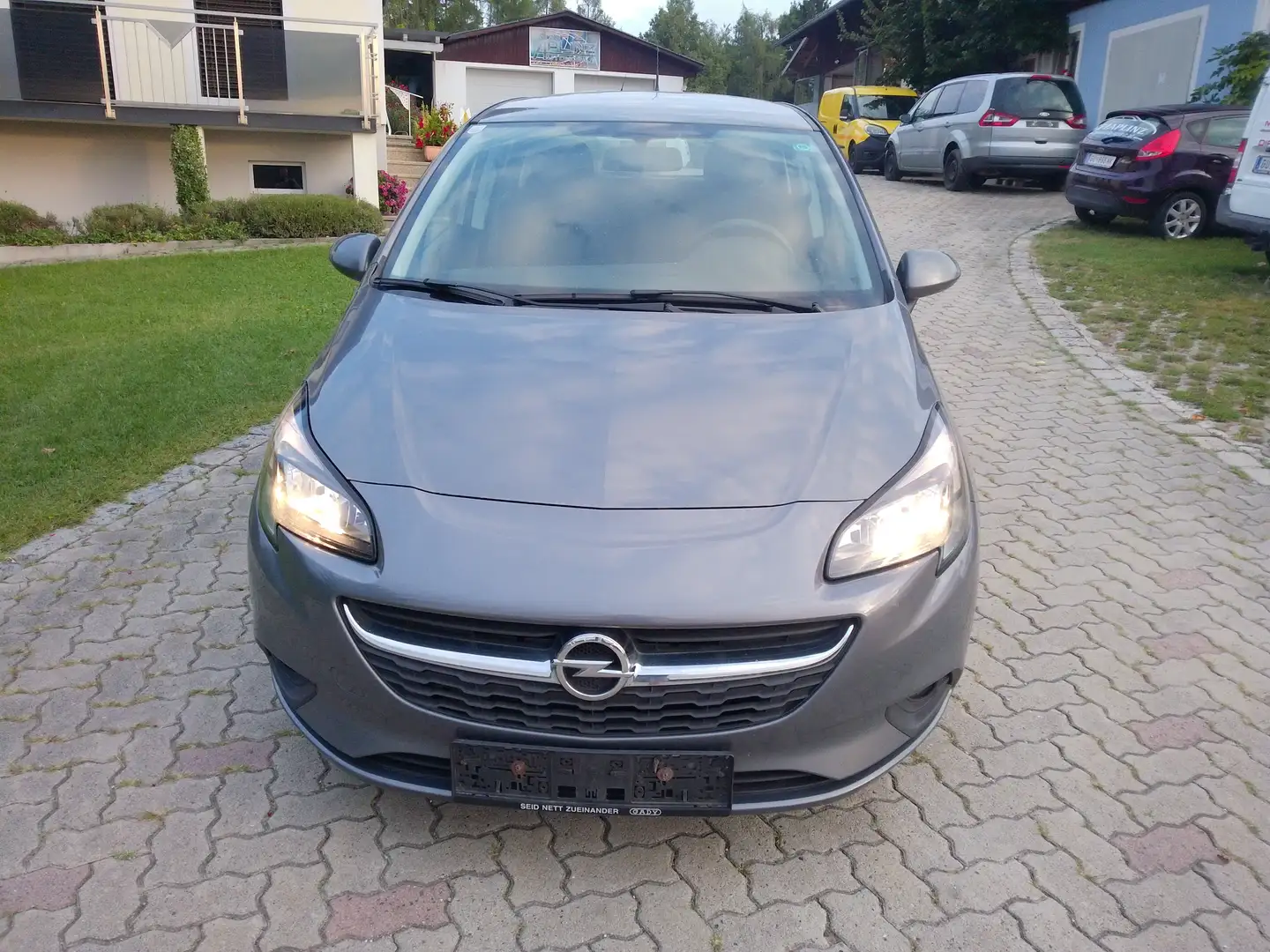 Opel Corsa Edition ecoFlex !! schöner Zustand !! Gris - 2