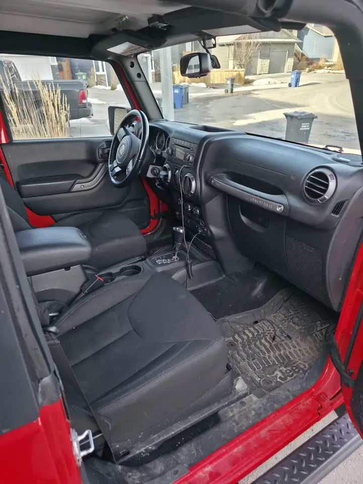 Jeep Wrangler снимка Jeep Wrangler