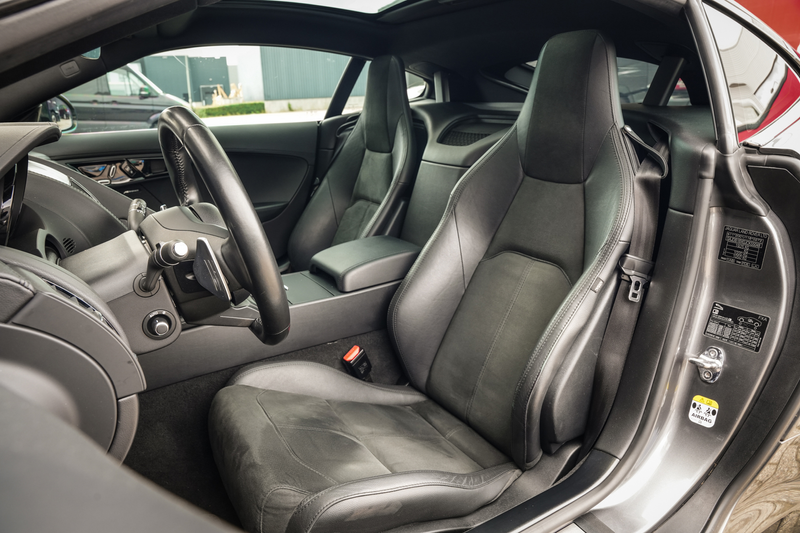 Jaguar F-Type 2.0T P300 R-Dynamic | LED | Panoramadak | Meridian — photo 5