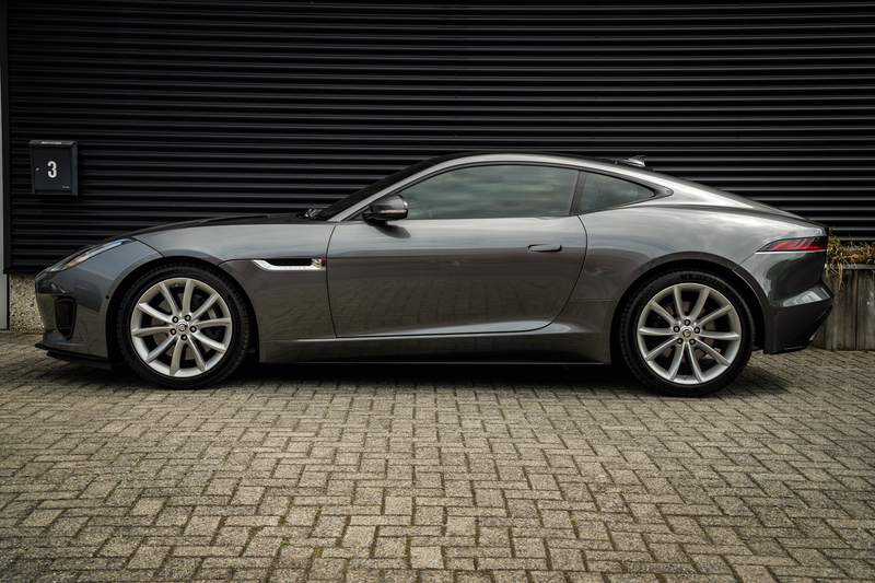 Jaguar F-Type 2.0T P300 R-Dynamic | LED | Panoramadak | Meridian — photo 17