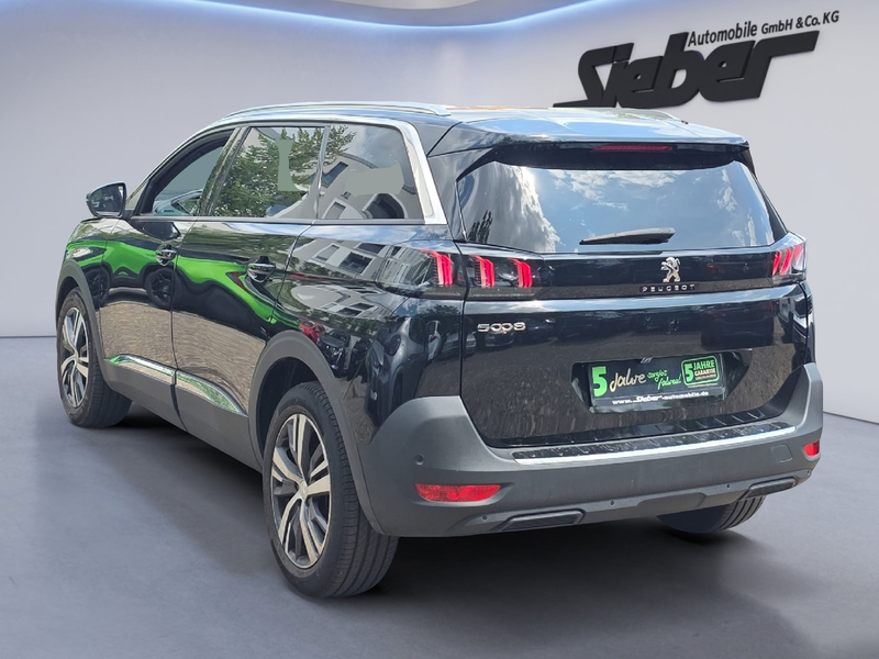 Peugeot 5008 1.2 PureTech 130 Allure Pack *Rückfahrkamera — photo 3