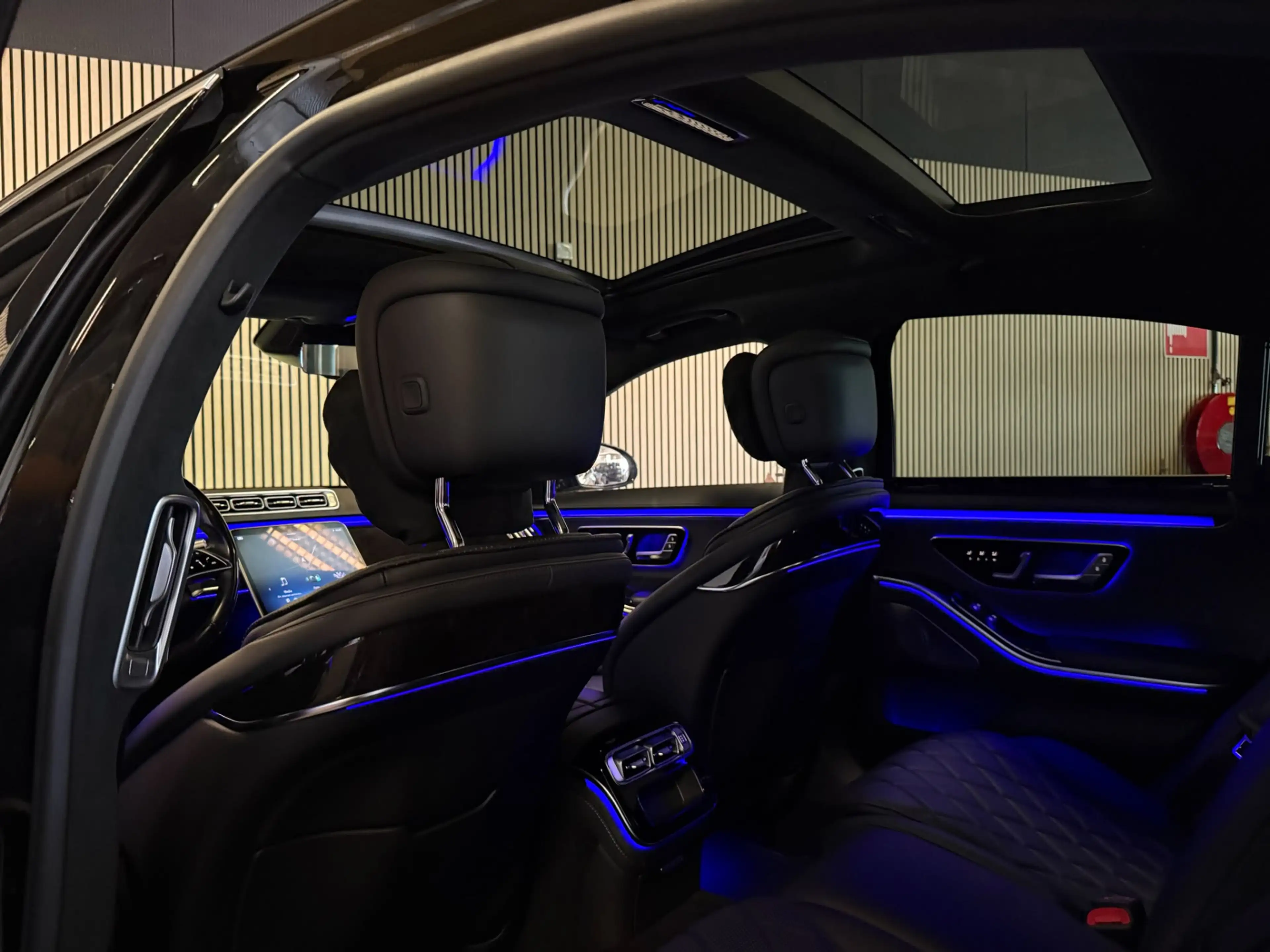 Mercedes-Benz S 350 350d Exclusive-PANORAMA-MEMORY-HEAD UP-BURMESTER-Z — photo 45