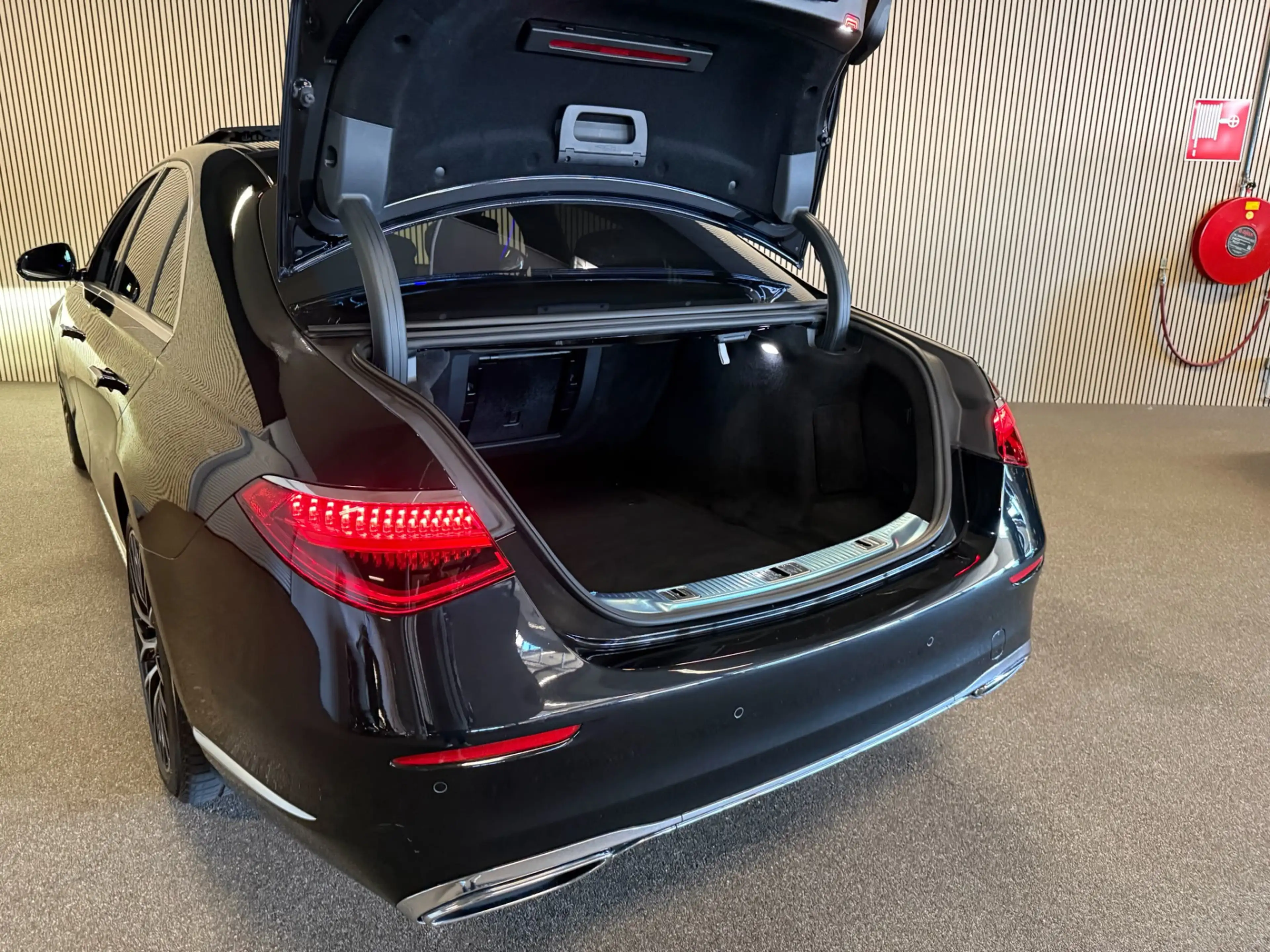 Mercedes-Benz S 350 350d Exclusive-PANORAMA-MEMORY-HEAD UP-BURMESTER-Z — photo 49