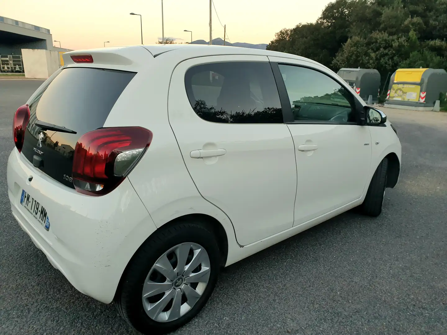 Peugeot 108 Blanc - 1