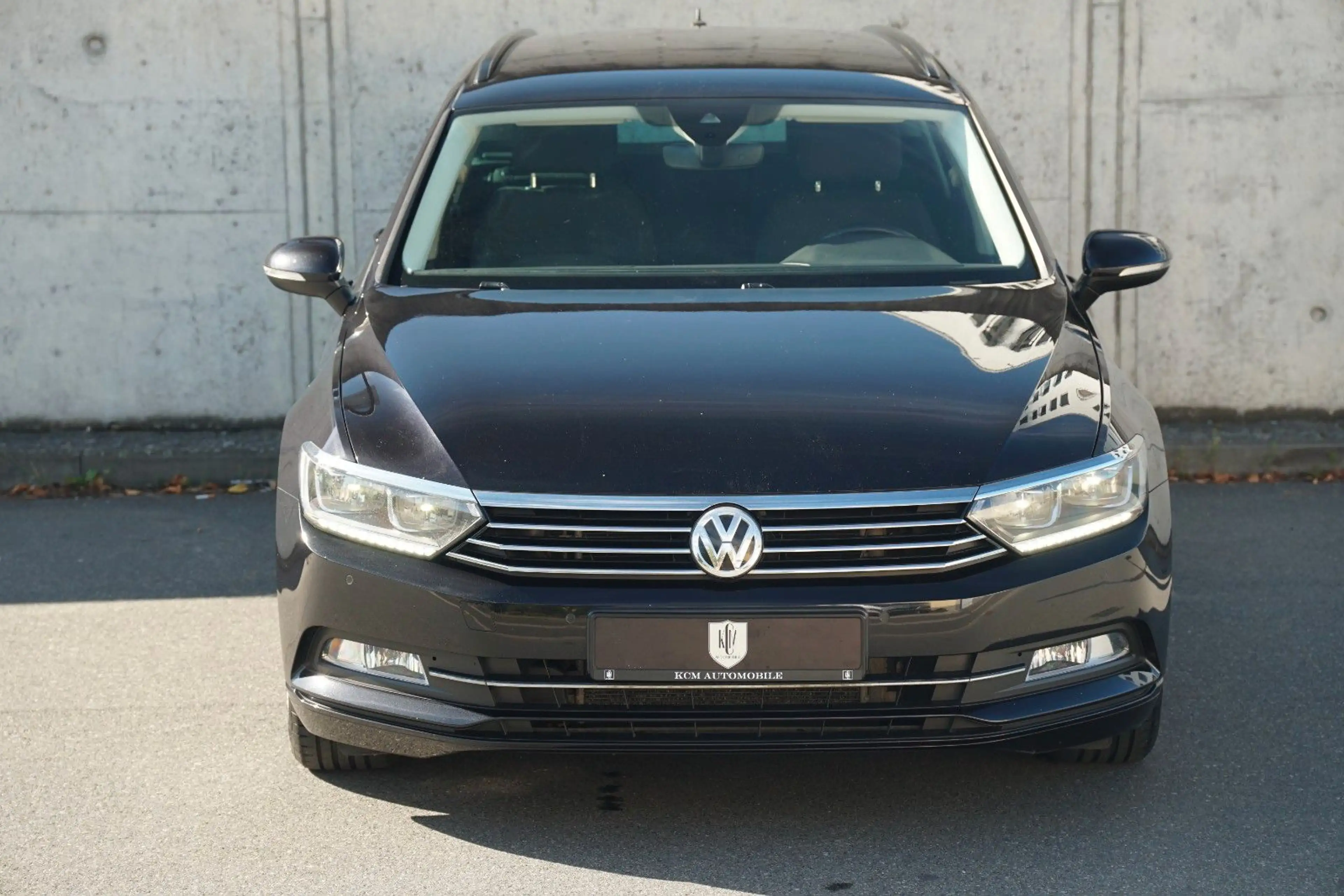 Volkswagen Passat Variant *NAVI*MASSAGE*LED*AHK* — photo 7