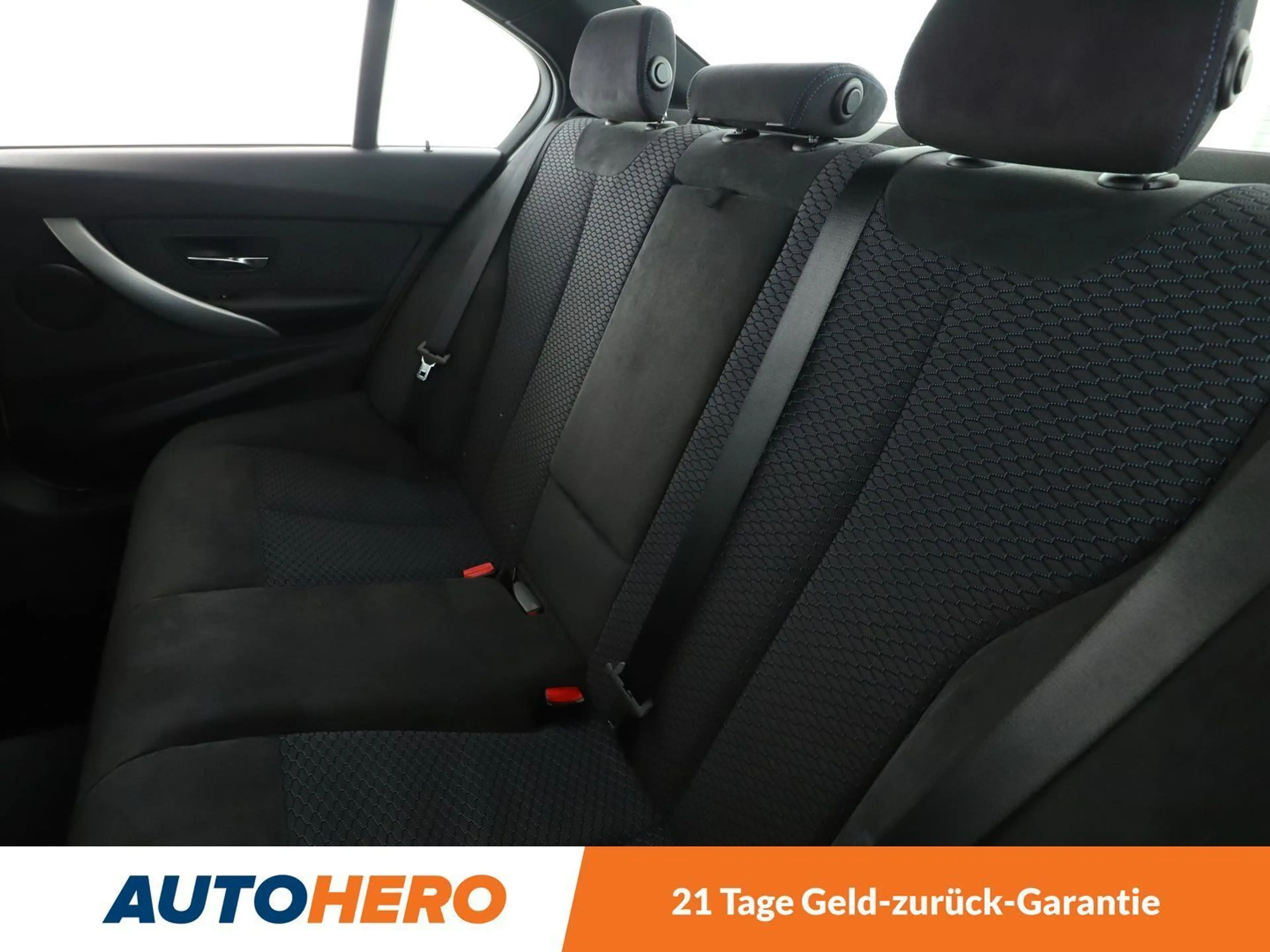 BMW 325 325d Aut.*NAVI*HUD*XENON*TEMPO* — photo 14