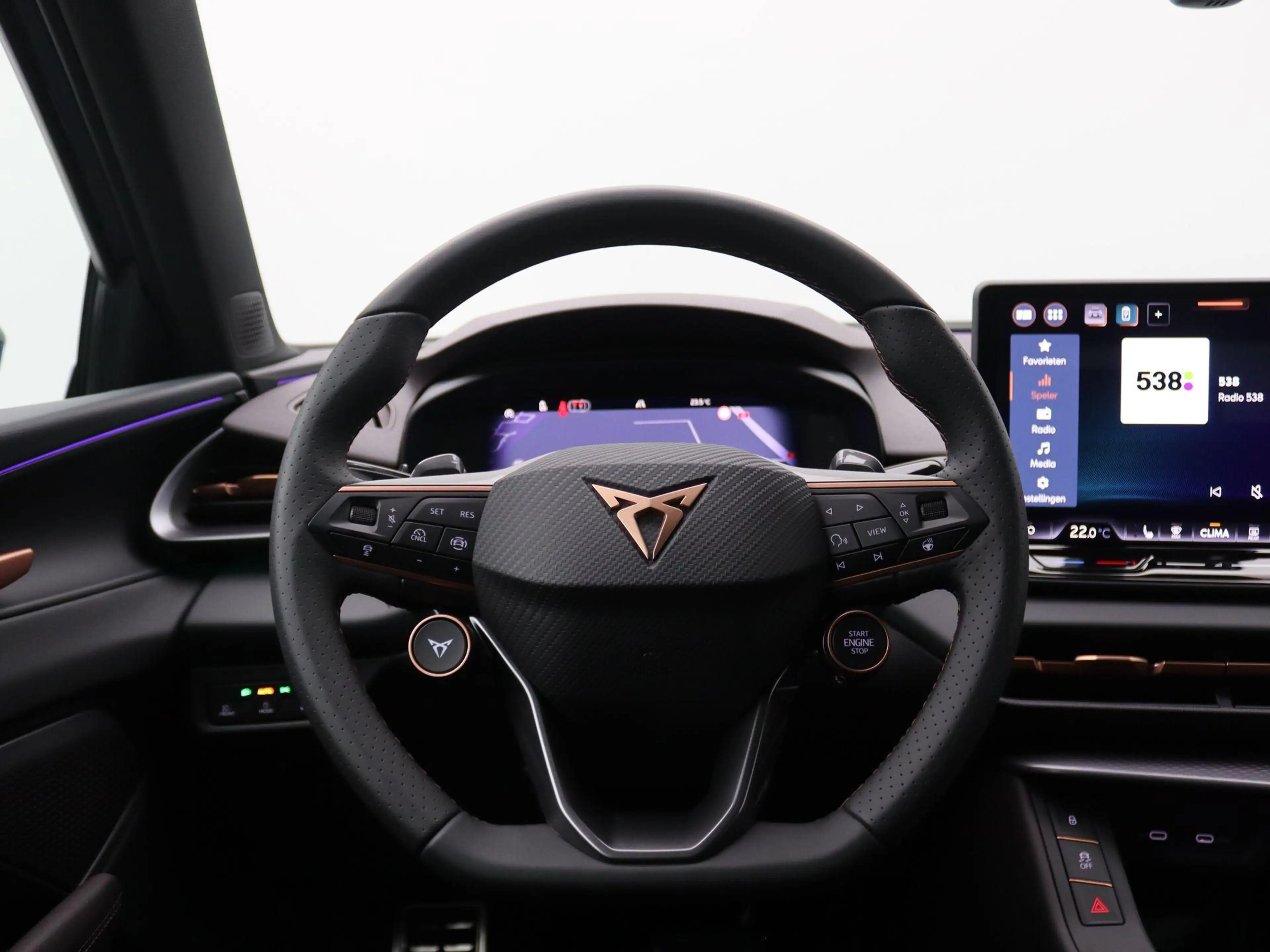 CUPRA Terramar 1.5 TSI e-Hybrid VZ Performance 272PK DSG Panorama — photo 18
