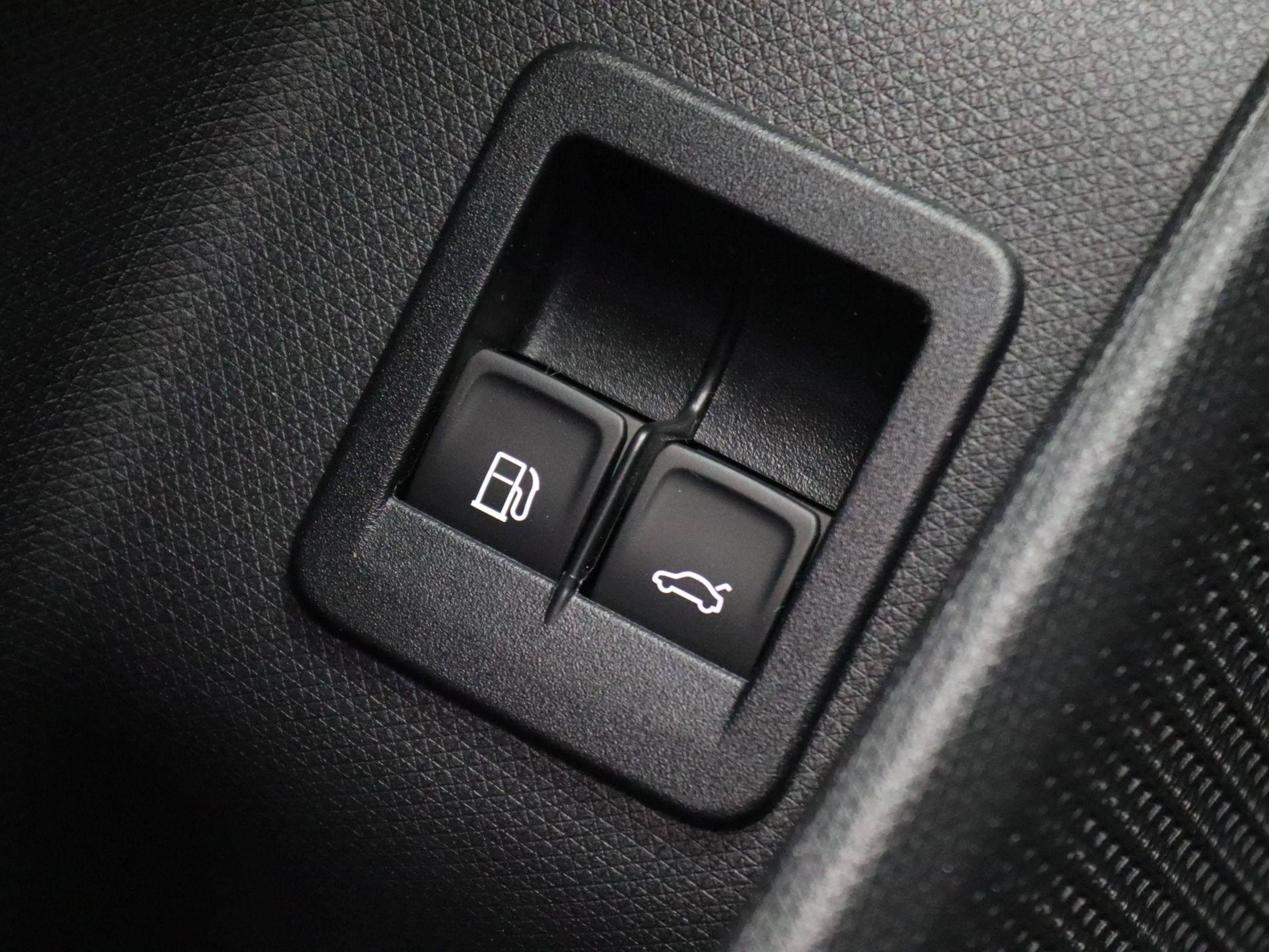 CUPRA Terramar 1.5 TSI e-Hybrid VZ Performance 272PK DSG Panorama — photo 44