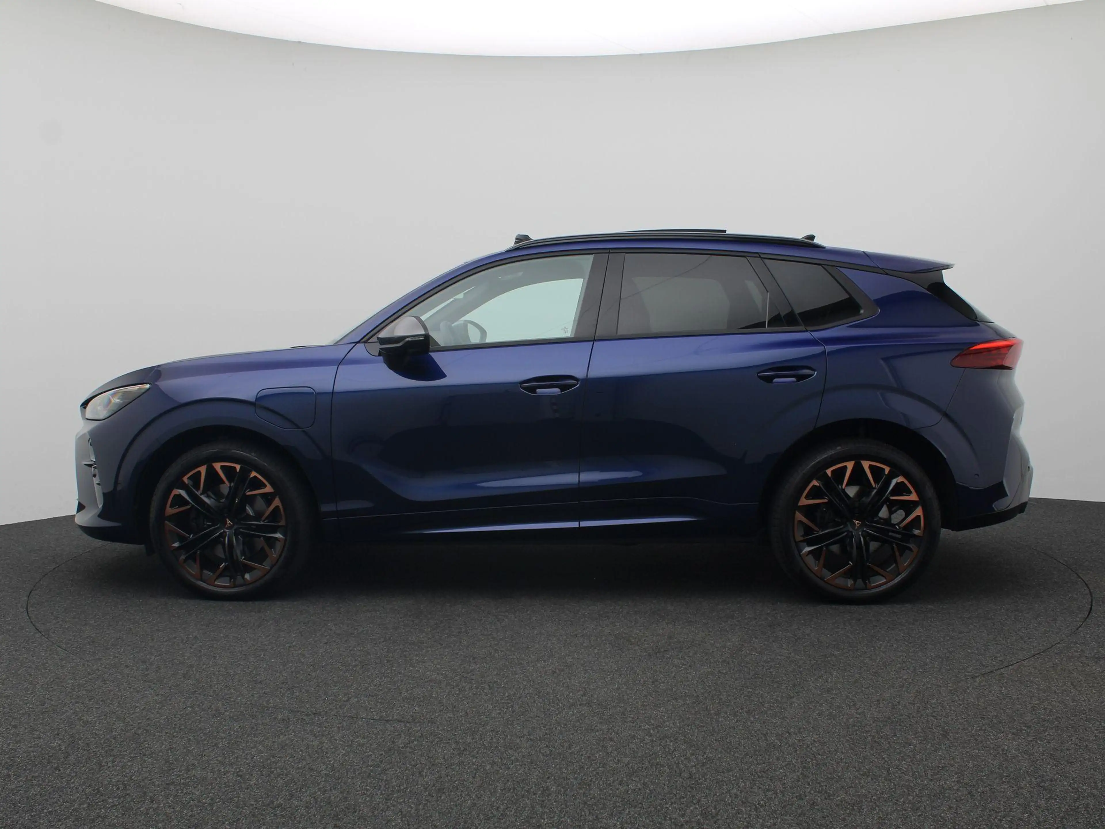 CUPRA Terramar 1.5 TSI e-Hybrid VZ Performance 272PK DSG Panorama — photo 2