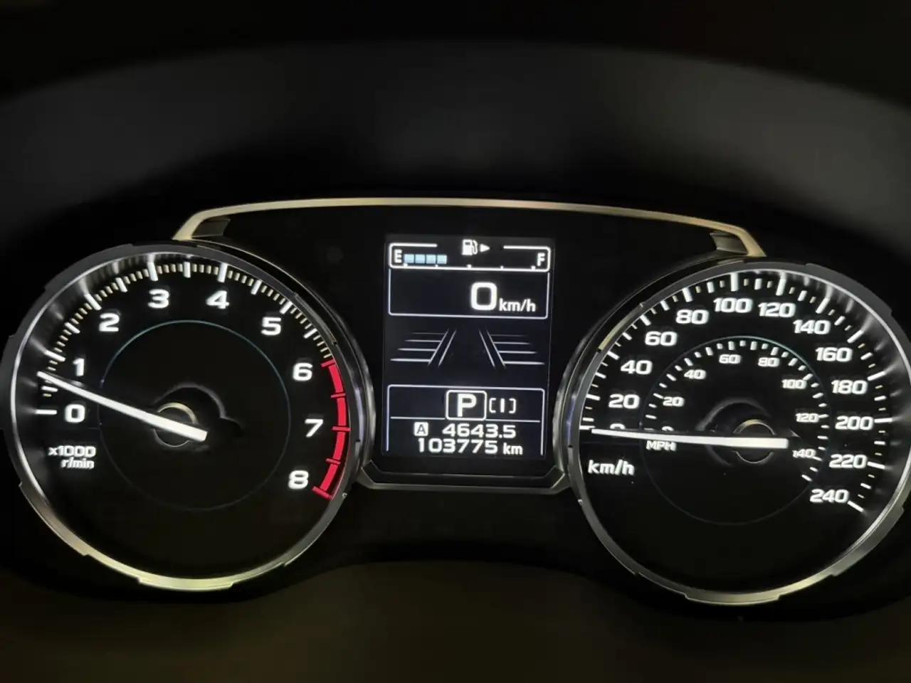 Subaru Forester снимка Subaru Forester