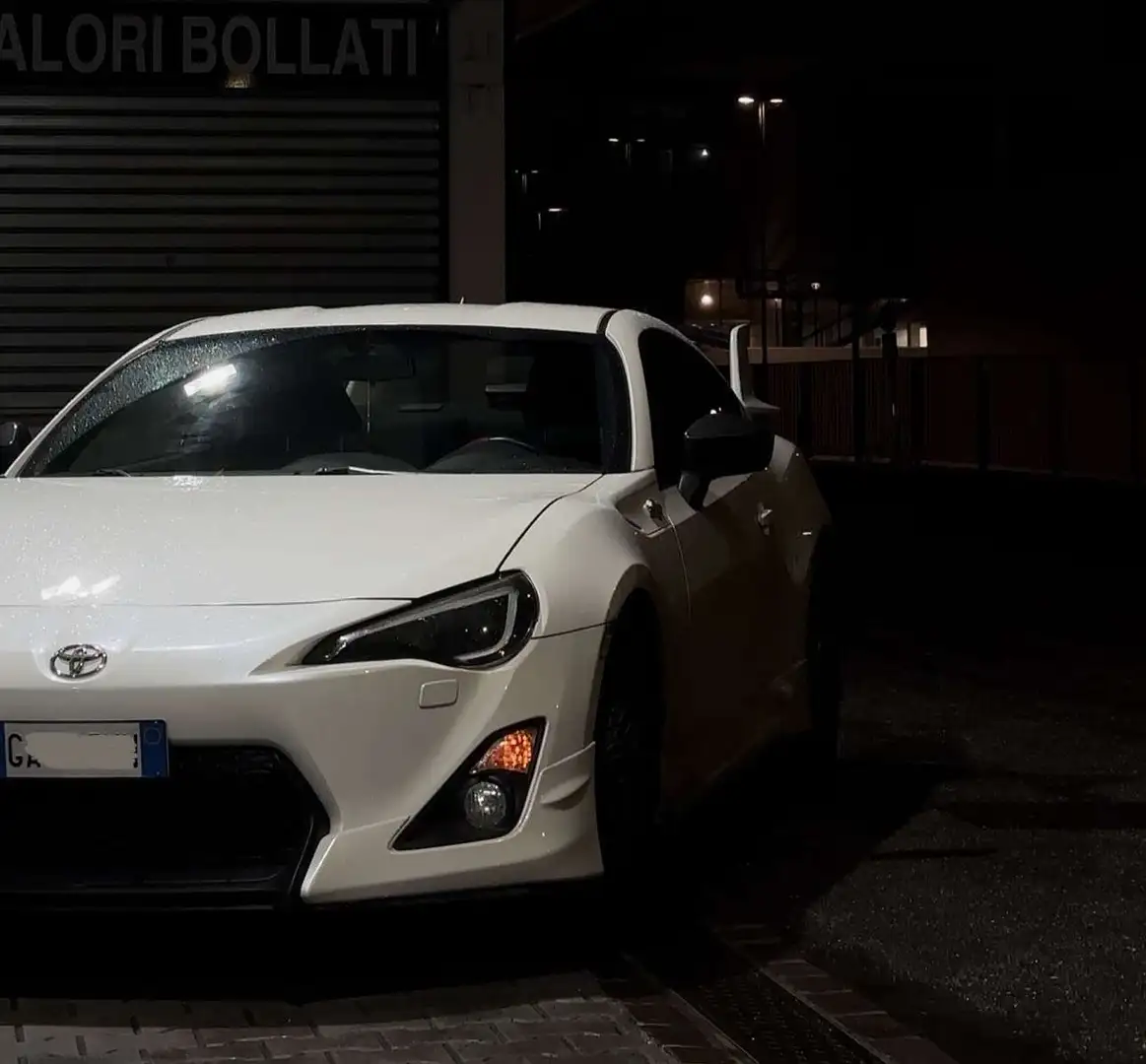 Toyota GT86 AeroKit originale. 18” Bollo pagato fino a Maggi - 1