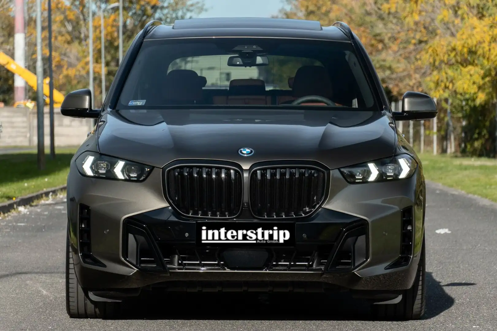 BMW X5 50e M SPORT.DR.ASS.PRO.PANO.LUFTF.360.H/K. Grün - 2