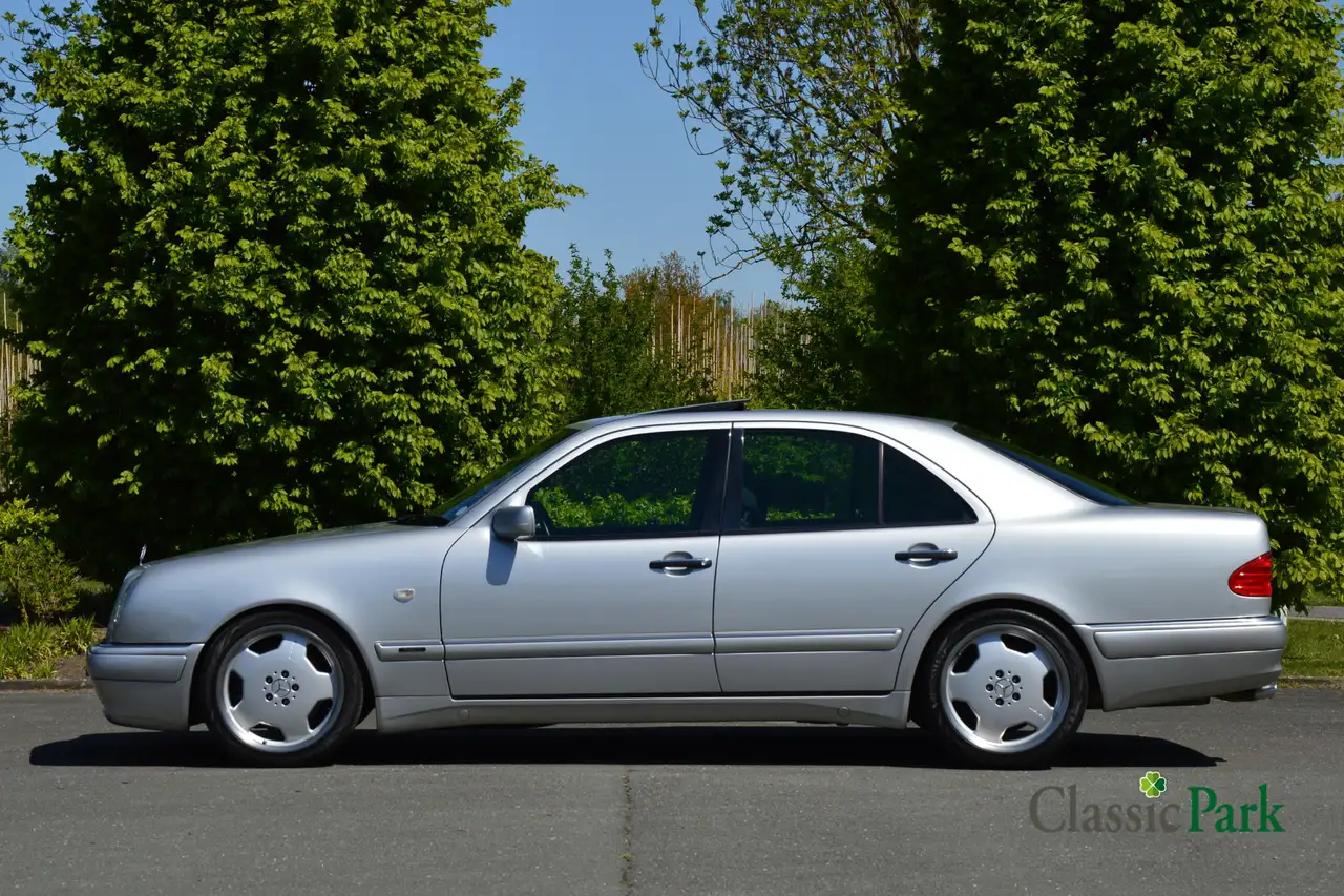 Mercedes-Benz E50 AMG, foto 2