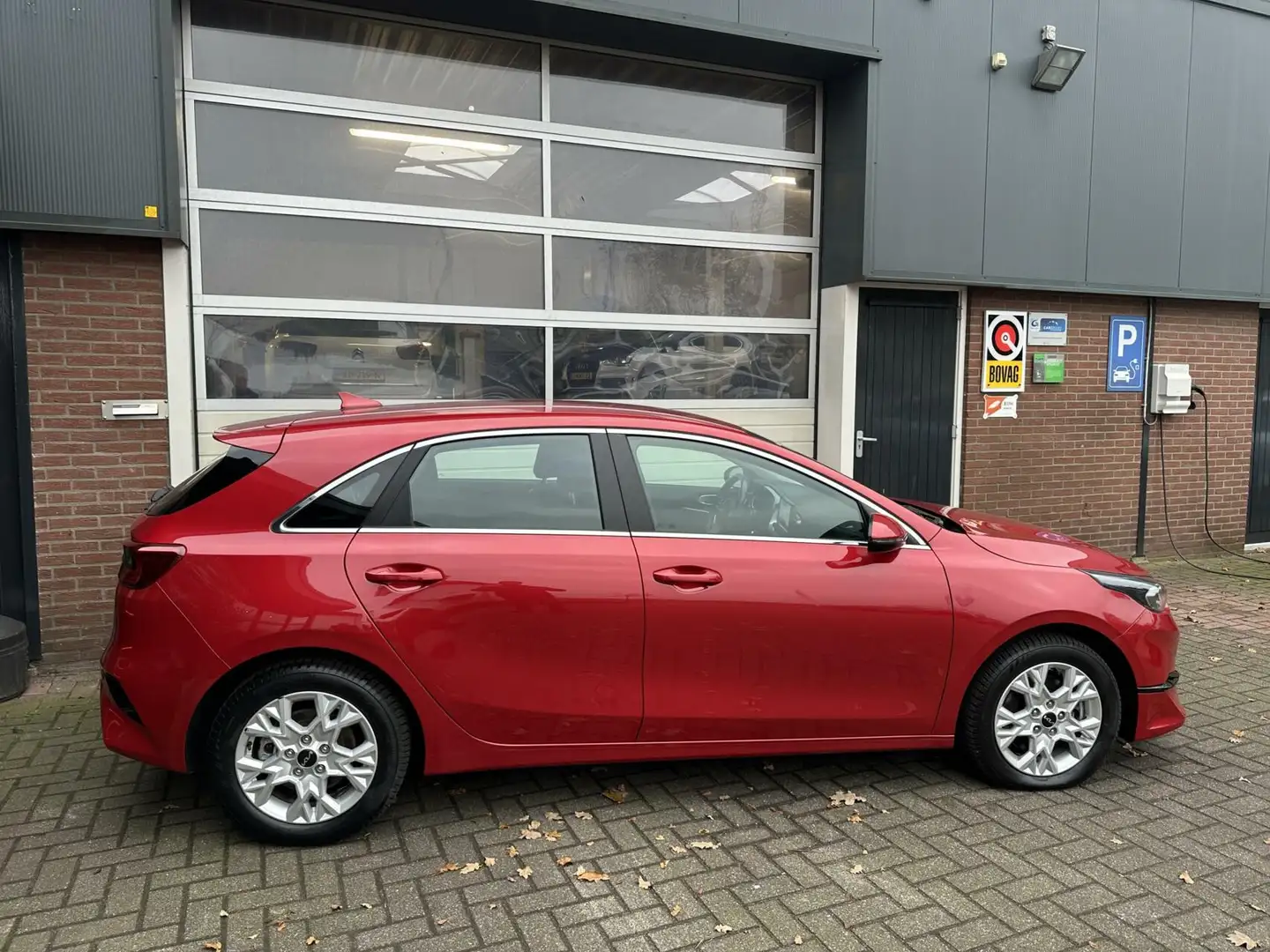 Kia Ceed / cee'd 1.0 T-GDi DynamicLine CARPLAY/CAMERA *ALL-IN PRIJS Rojo - 2