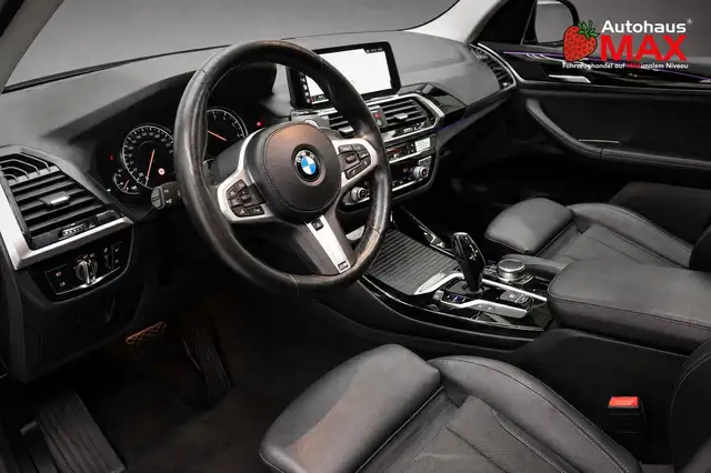BMW X3 view 13