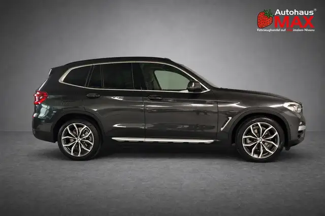 BMW X3 view 7